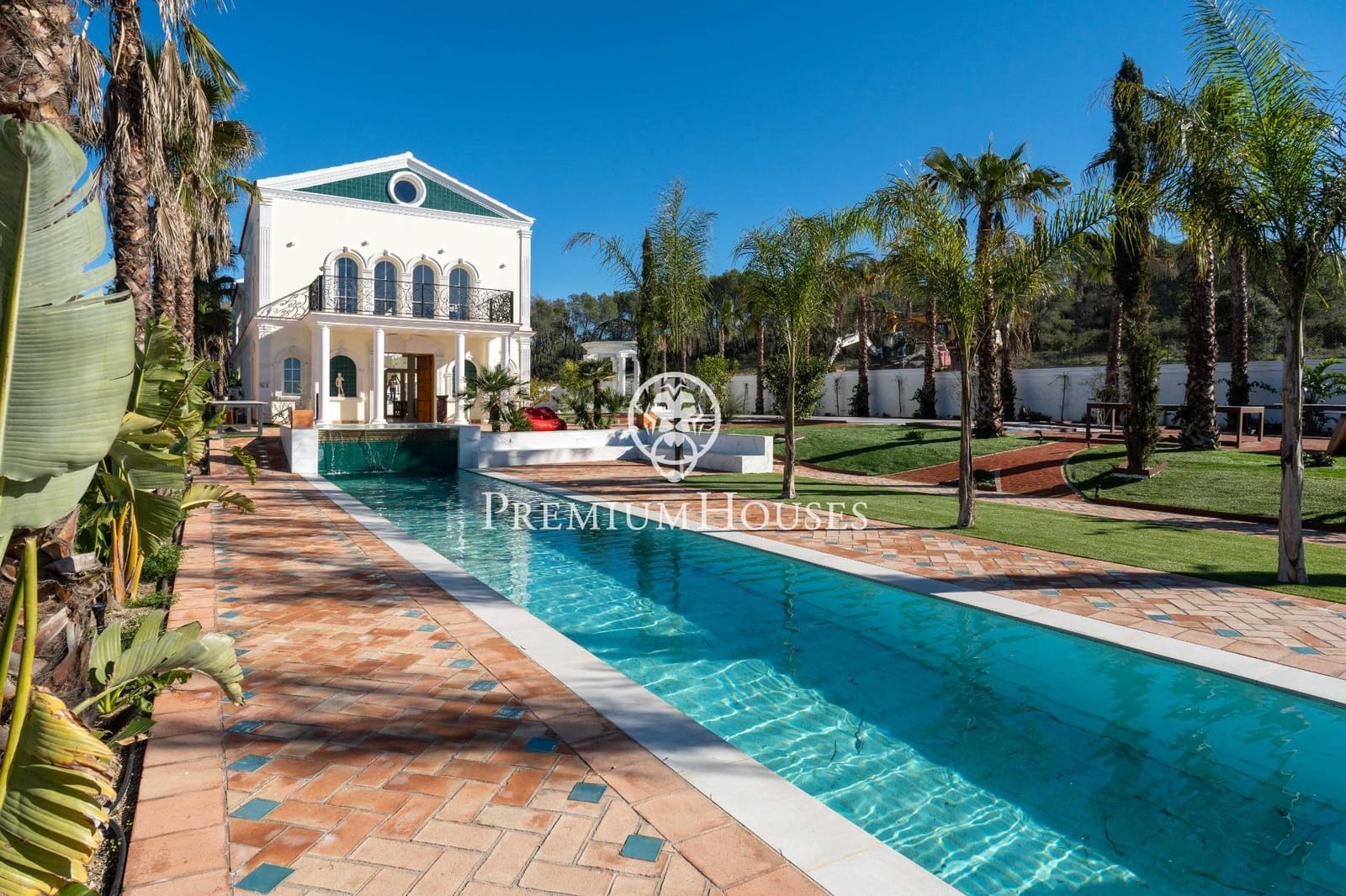 10 bedroom Villa for sale in Avinyonet del Penedes with pool - € 2,500,000 (Ref: 8689341)