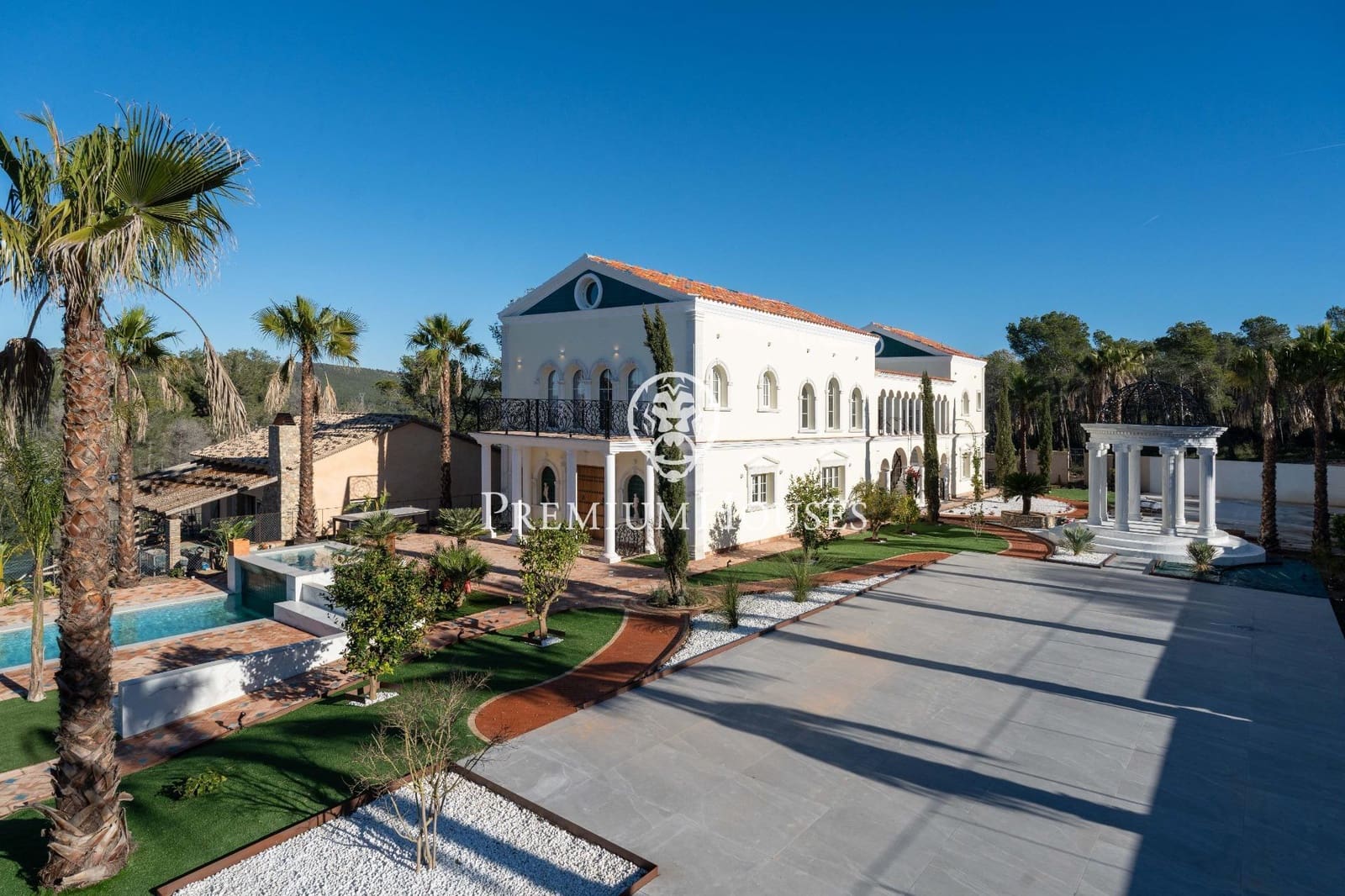 10 bedroom Villa for sale in Avinyonet del Penedes with pool - € 2,500,000 (Ref: 8689341)