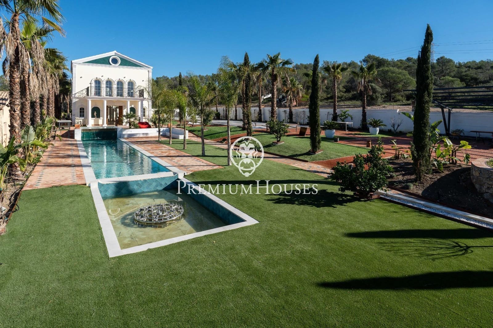 10 bedroom Villa for sale in Avinyonet del Penedes with pool - € 2,500,000 (Ref: 8689341)