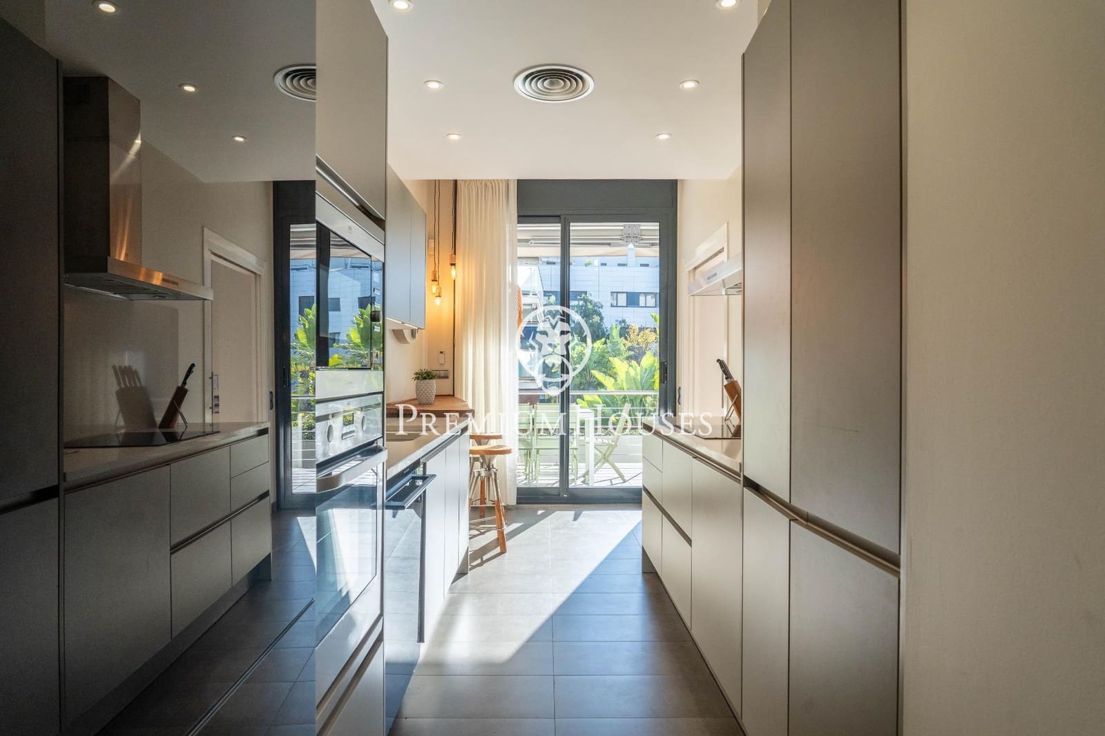 3 sovrum Lägenhet till salu i Sitges med pool - 840 000 € (Ref: 8706121)