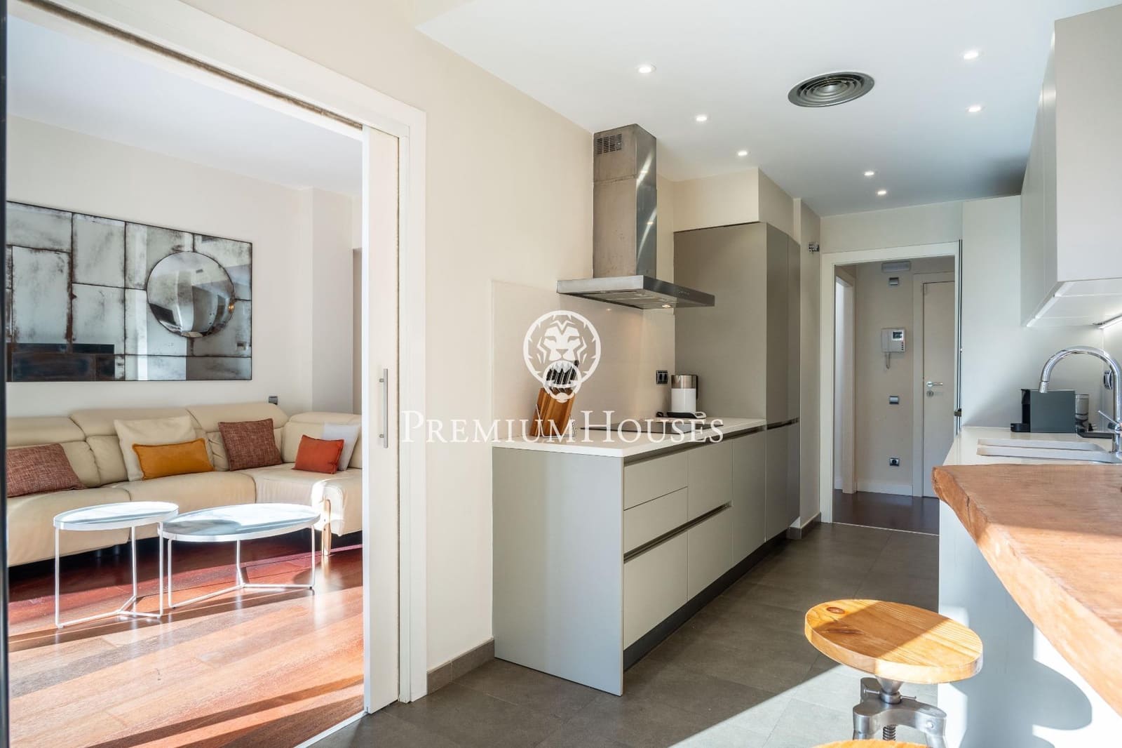 3 sovrum Lägenhet till salu i Sitges med pool - 840 000 € (Ref: 8706121)