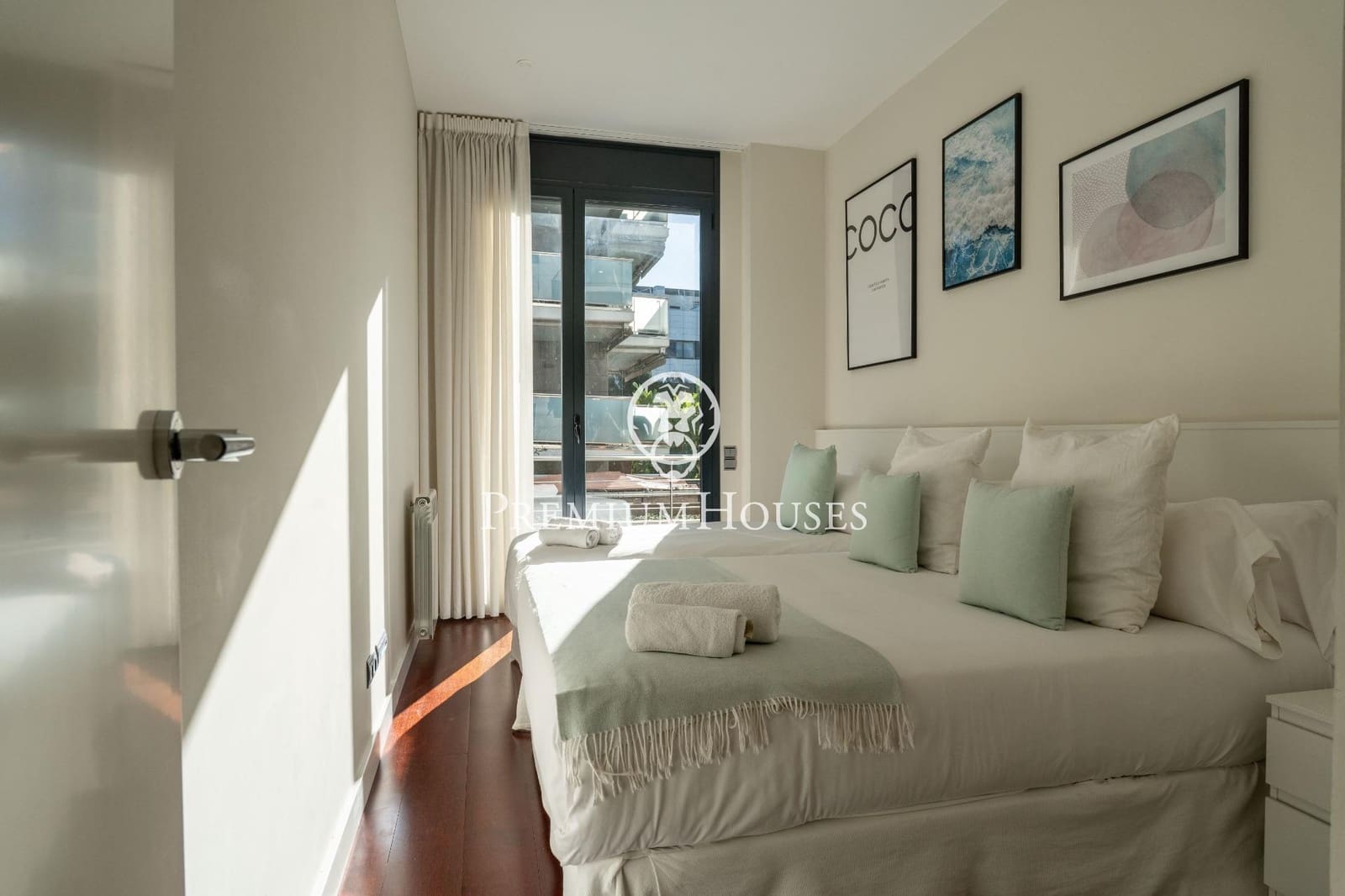 3 sovrum Lägenhet till salu i Sitges med pool - 840 000 € (Ref: 8706121)