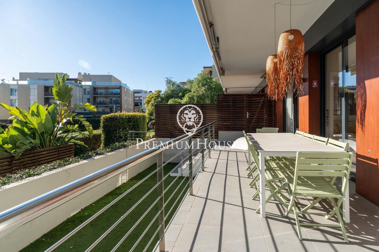 3 sovrum Lägenhet till salu i Sitges med pool - 840 000 € (Ref: 8706121)