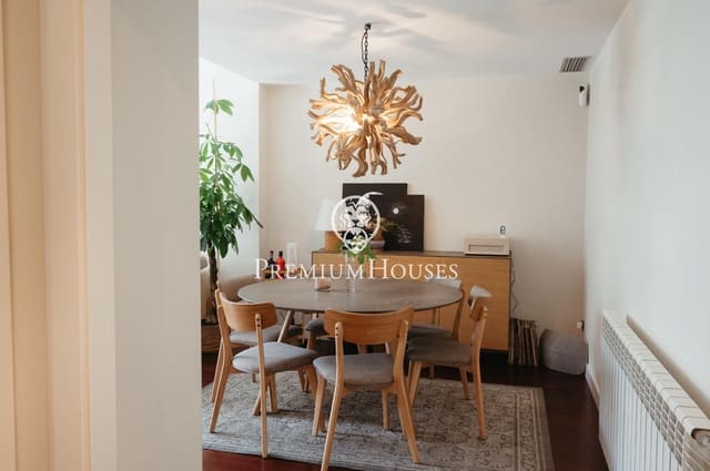 3 soveværelse Lejlighed til salg i Sitges med swimmingpool - € 1.050.000 (Ref: 8706121)