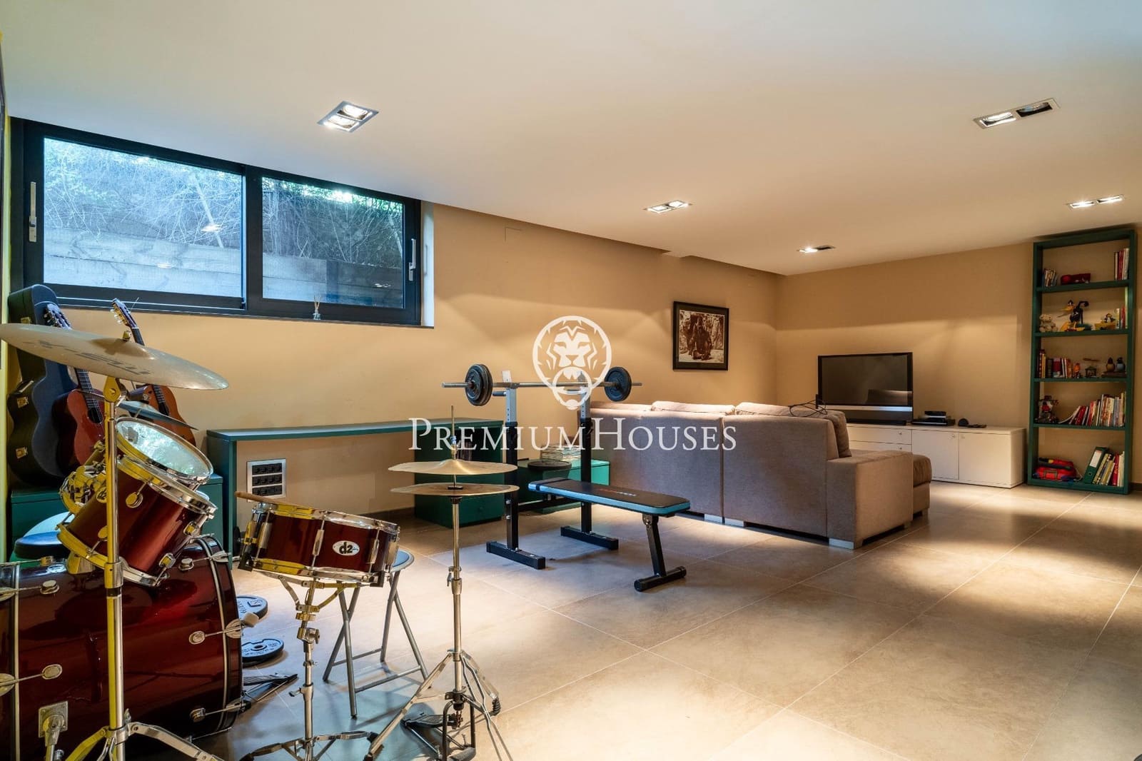 5 soverom Villa til salgs i Sitges med svømmebasseng garasje - € 5 950 000 (Ref: 8784075)