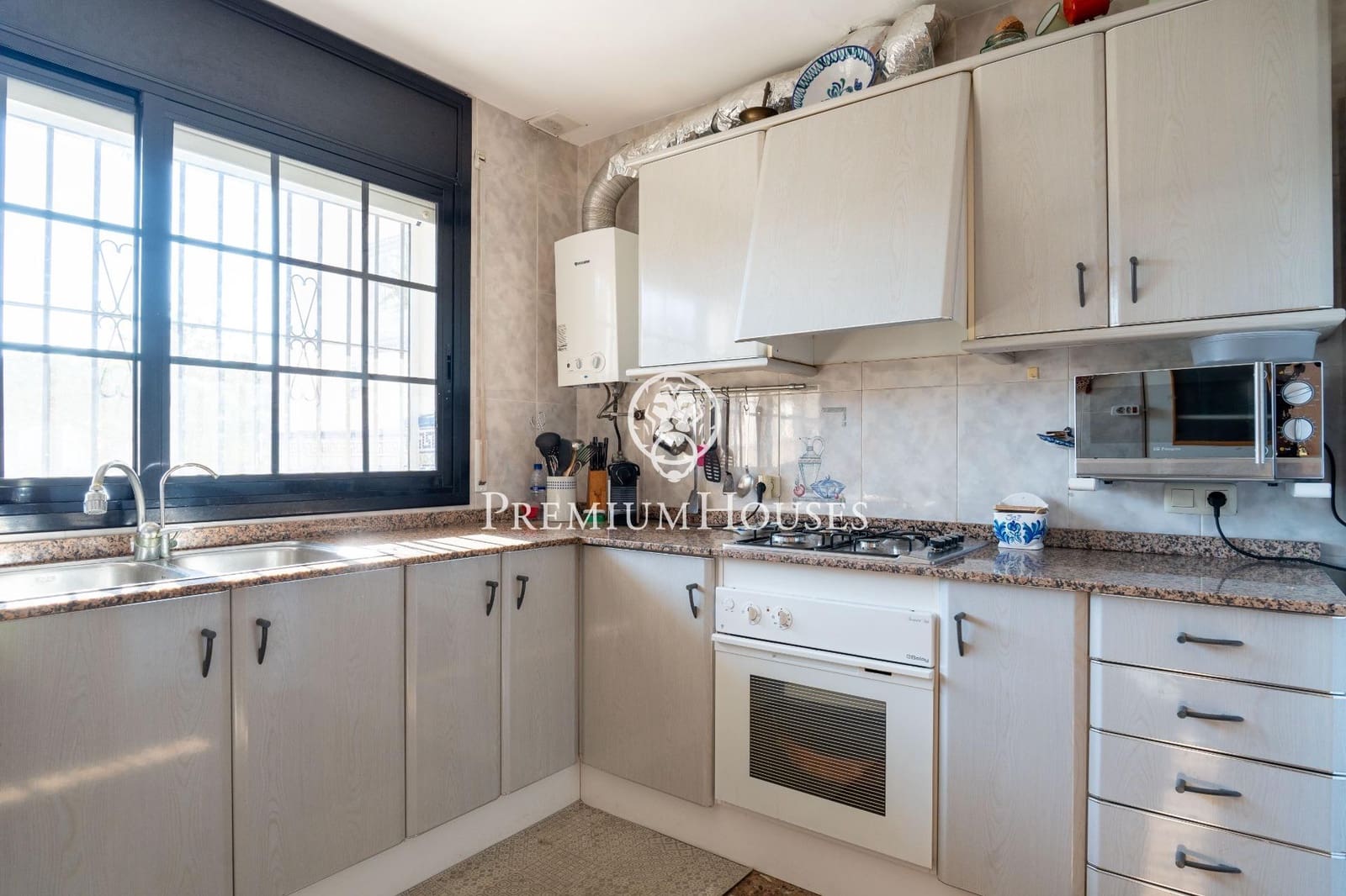 5 sovrum Villa till salu i Sant Pere de Ribes med pool garage - 559 000 € (Ref: 8792621)