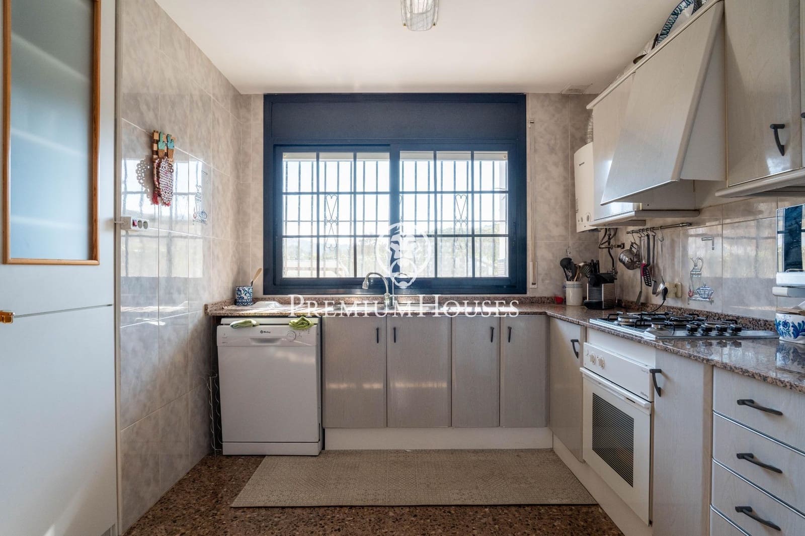 5 sovrum Villa till salu i Sant Pere de Ribes med pool garage - 559 000 € (Ref: 8792621)