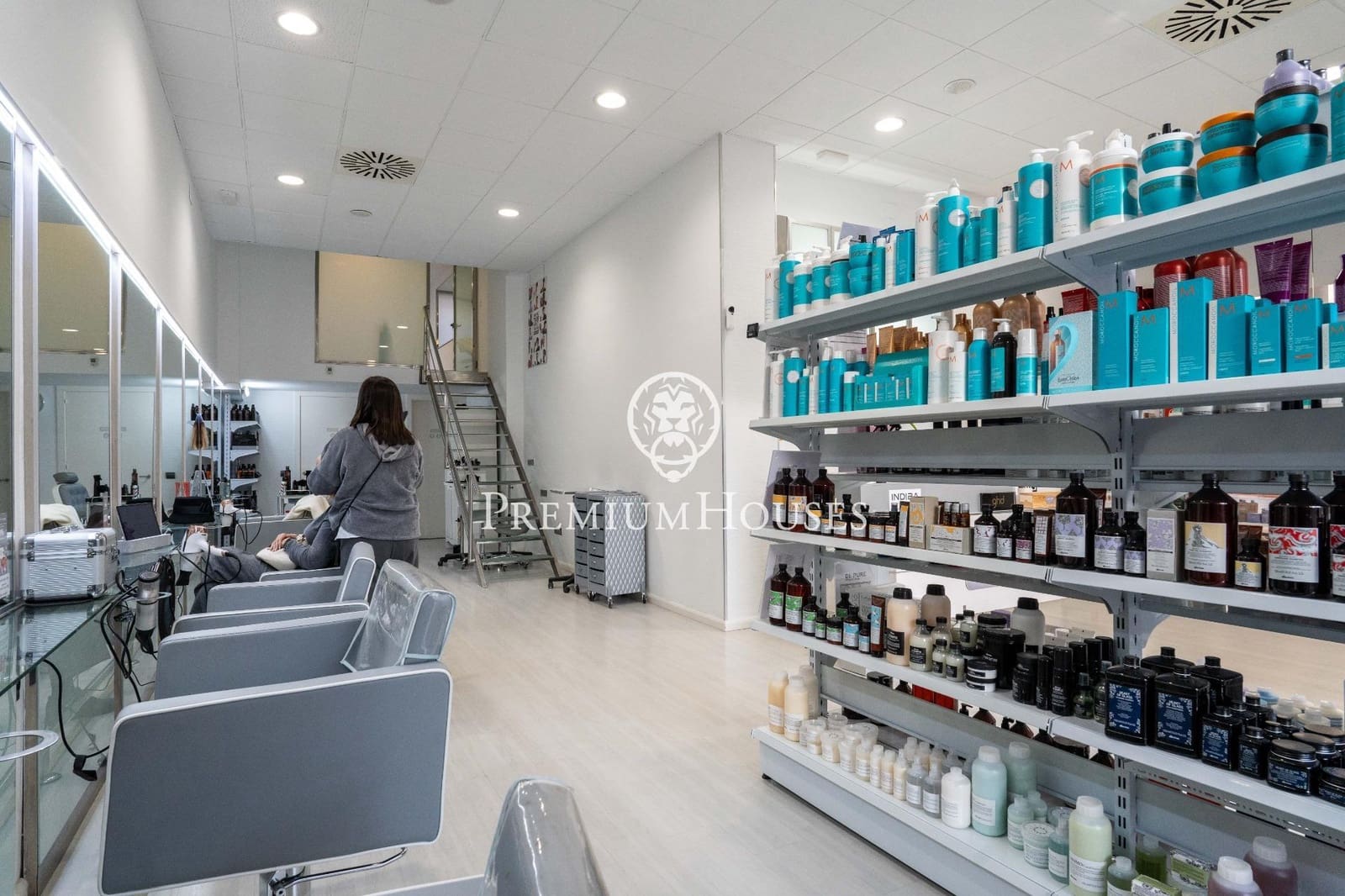 Commercial for rent in Sant Pere de Ribes - € 1,700 (Ref: 8825007)