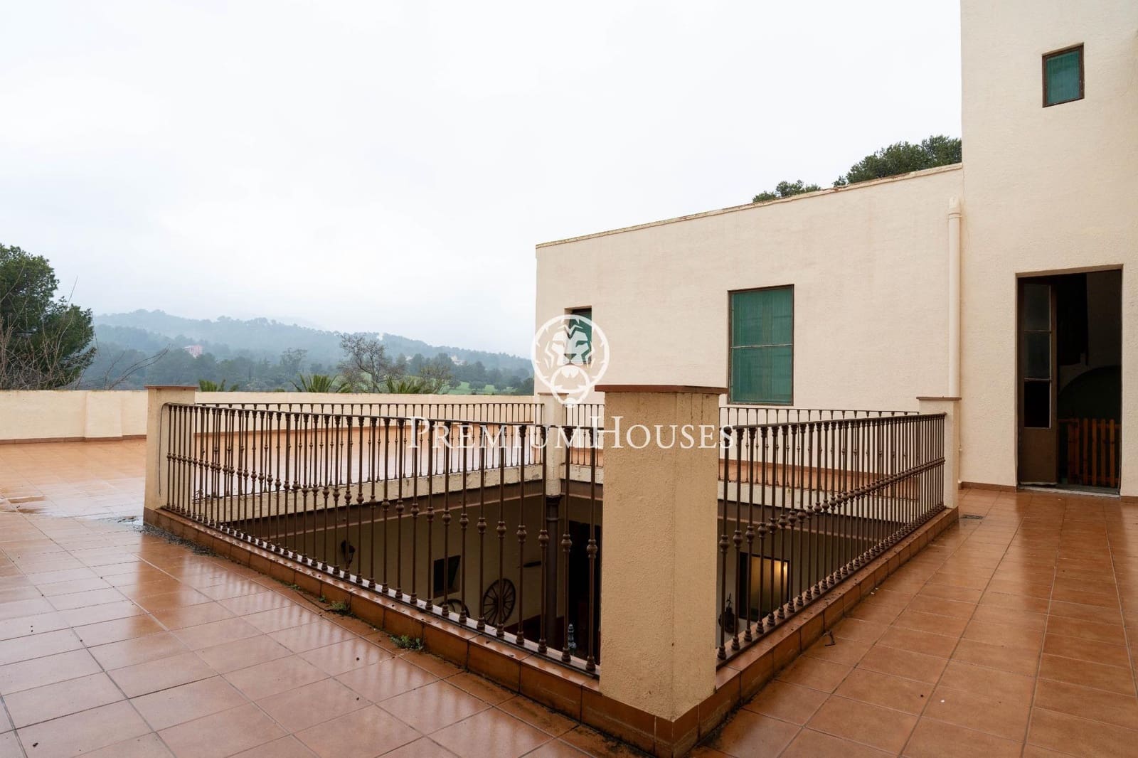 17 soveværelse Finca/Landehus til salg i Valls med garage - € 695.000 (Ref: 8843351)