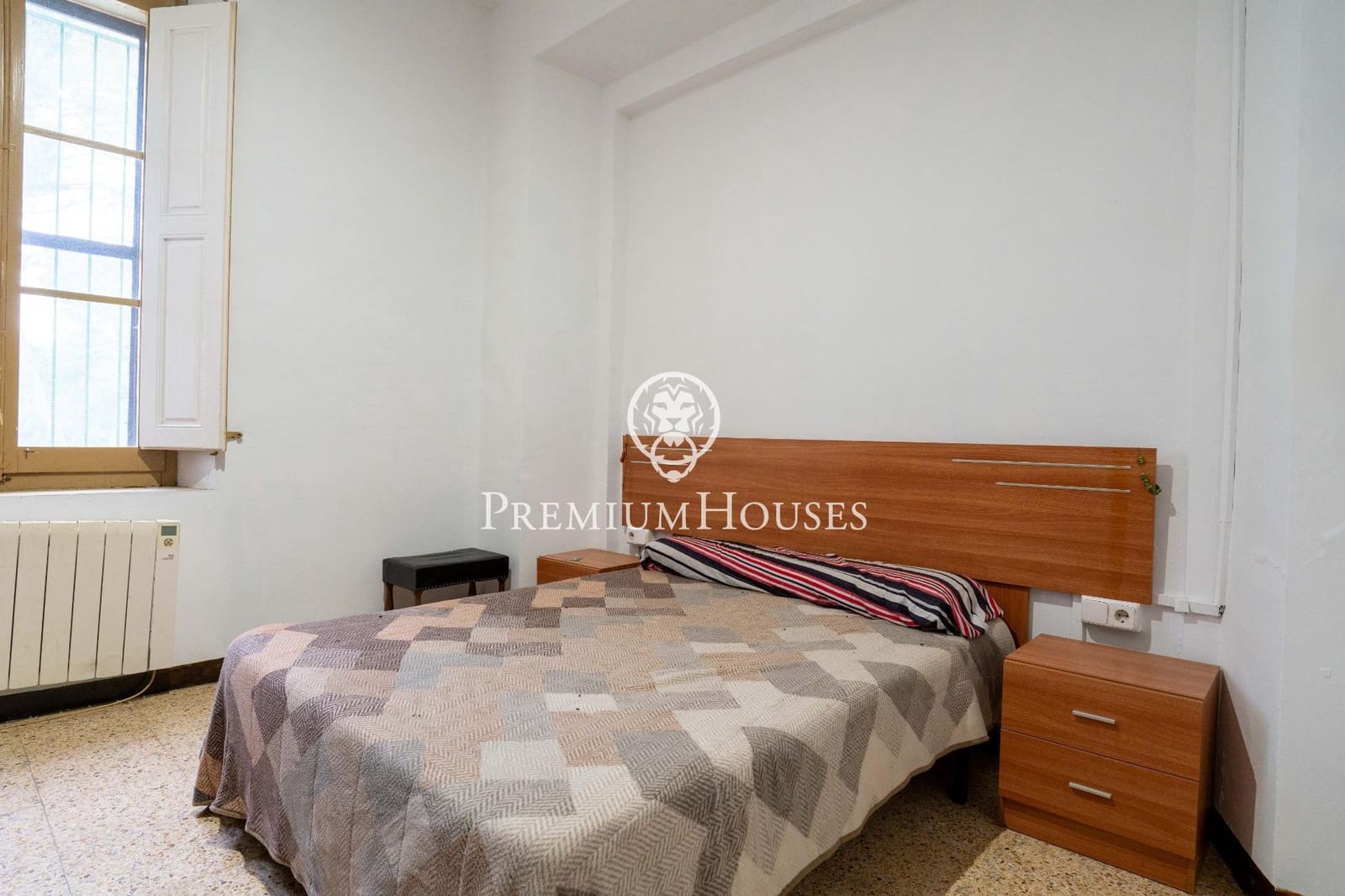 17 soveværelse Finca/Landehus til salg i Valls med garage - € 695.000 (Ref: 8843351)