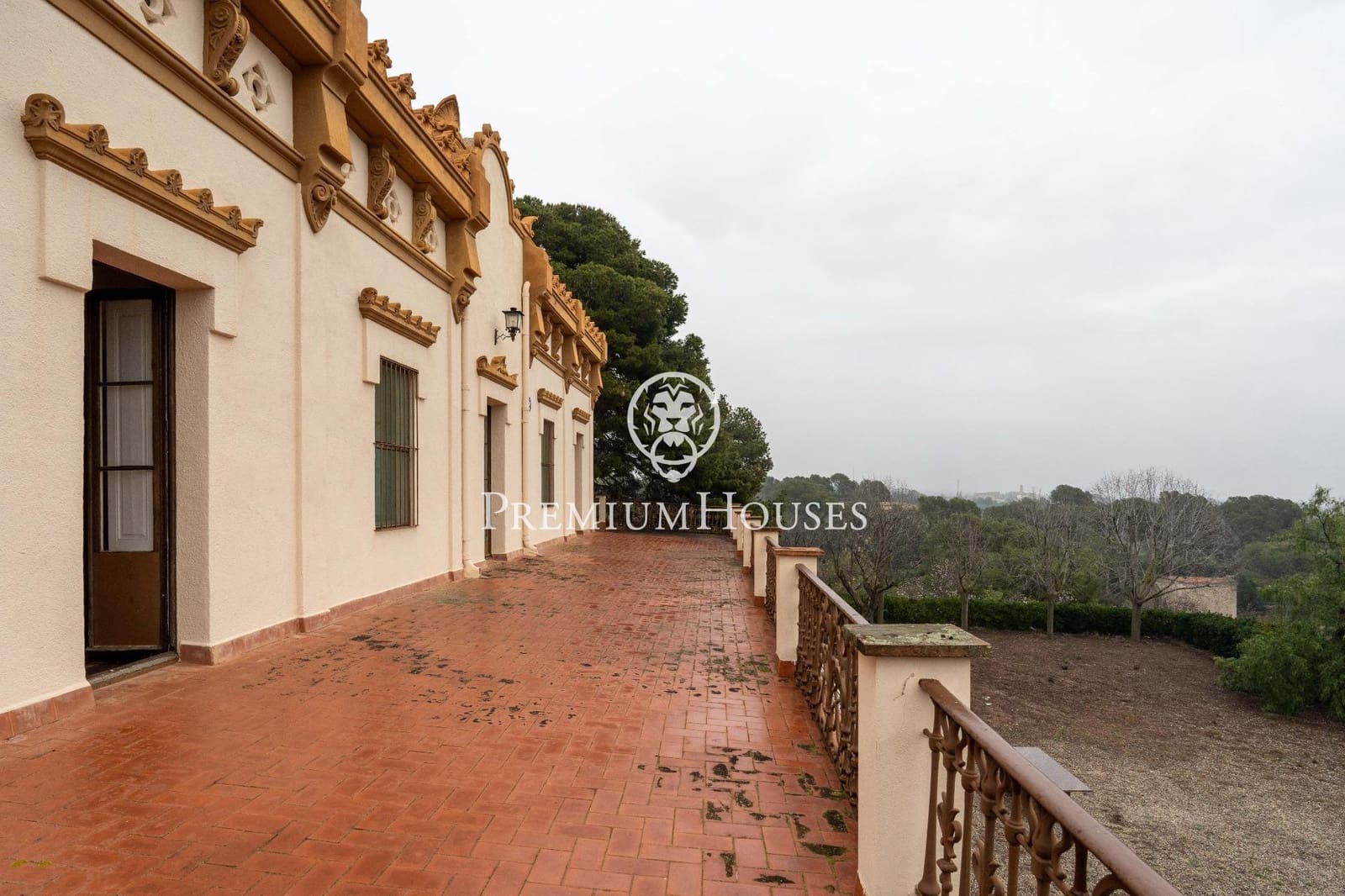 17 soveværelse Finca/Landehus til salg i Valls med garage - € 695.000 (Ref: 8843351)