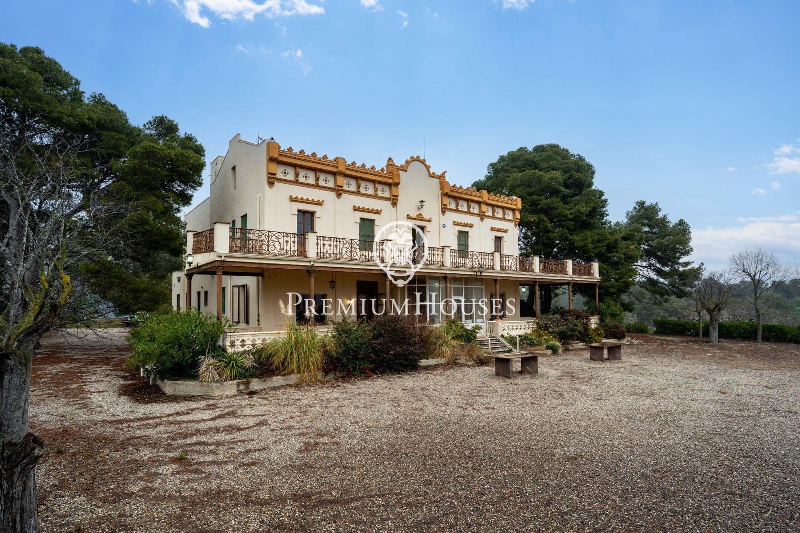 17 soveværelse Finca/Landehus til salg i Valls med garage - € 695.000 (Ref: 8843351)