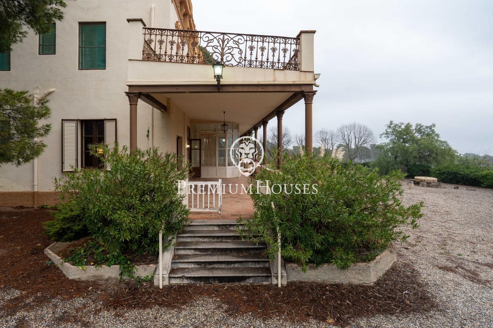 17 soveværelse Finca/Landehus til salg i Valls med garage - € 695.000 (Ref: 8843351)