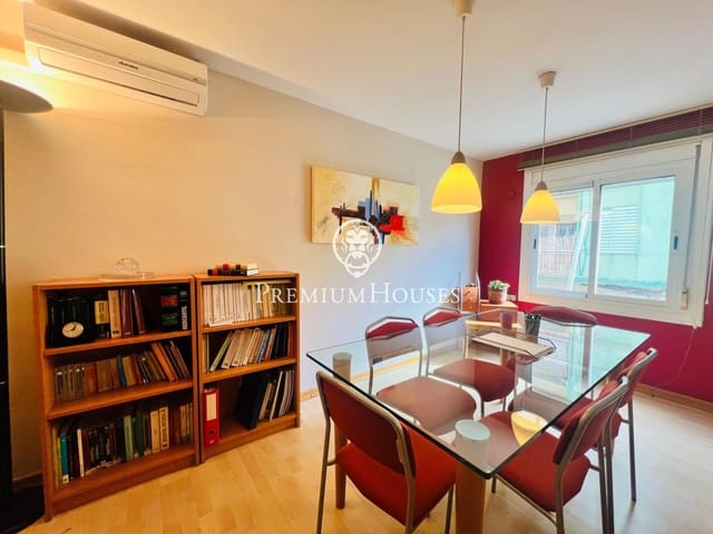 3 quarto Escritório para arrendar em Castelldefels - 1 500 € (Ref: 8884168)