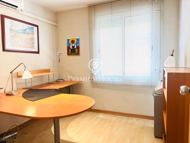3 quarto Escritório para arrendar em Castelldefels - 1 500 € (Ref: 8884168)
