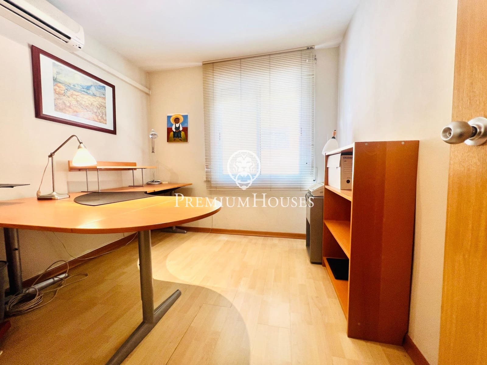 3 soveværelse Kontor til leje i Castelldefels - € 1.500 (Ref: 8884168)