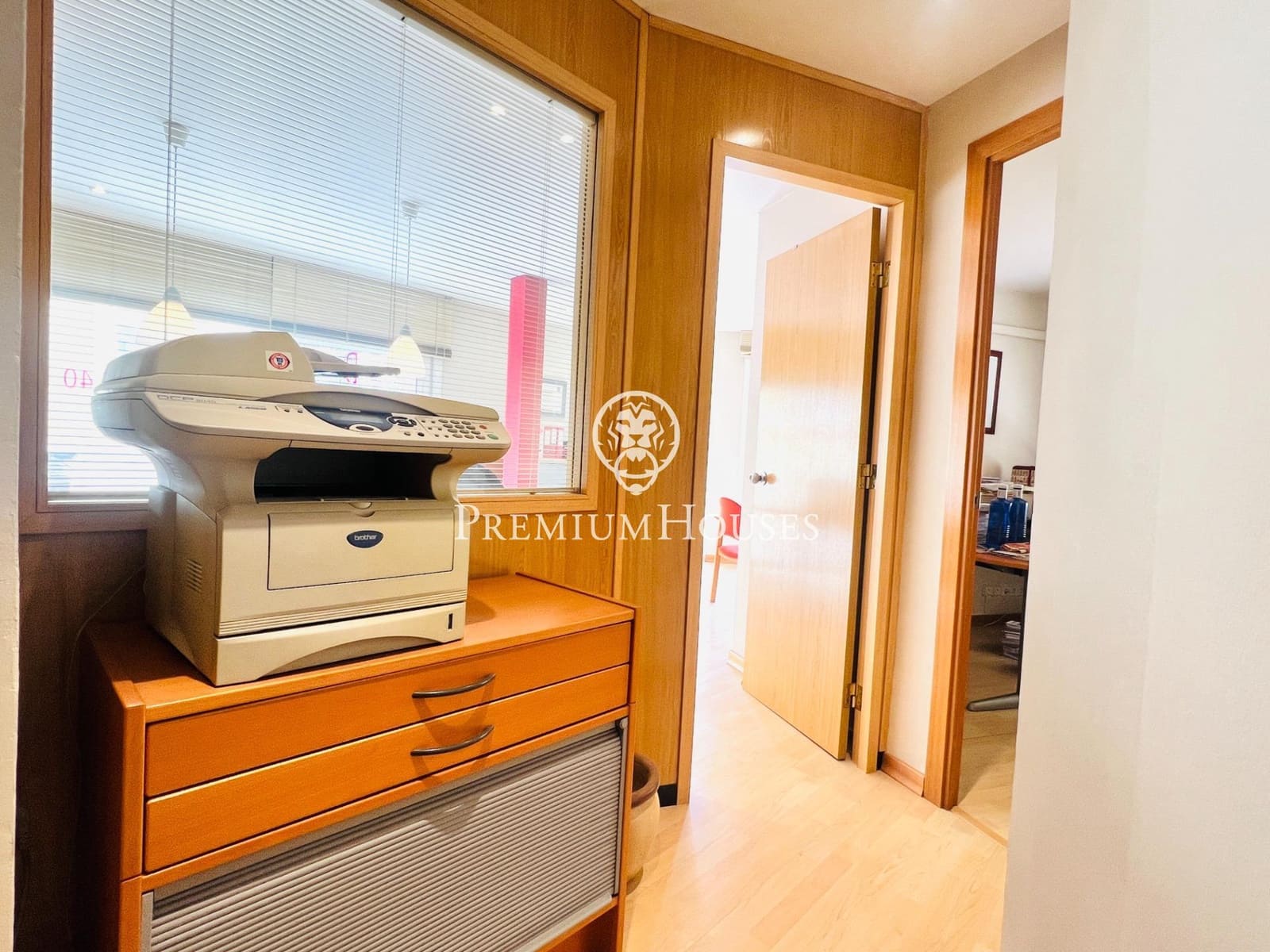 3 soveværelse Kontor til leje i Castelldefels - € 1.500 (Ref: 8884168)