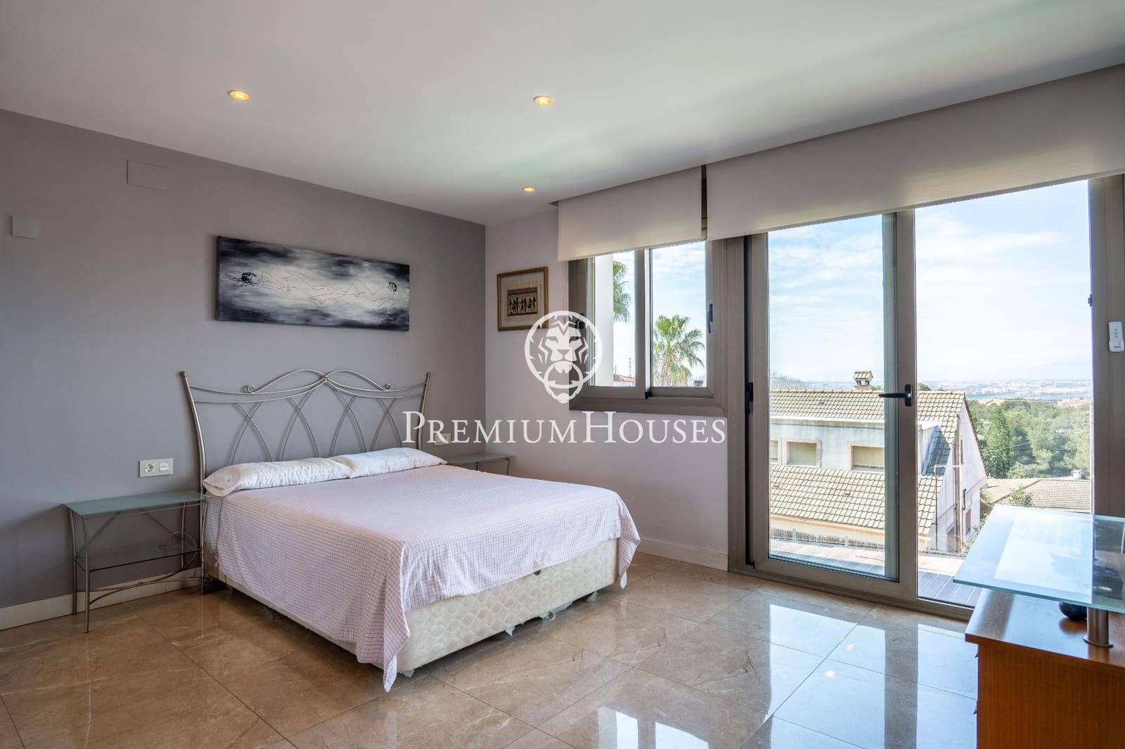 5 soveværelse Villa til salg i Sant Pere i Sant Pau med swimmingpool - € 1.399.000 (Ref: 8915214)