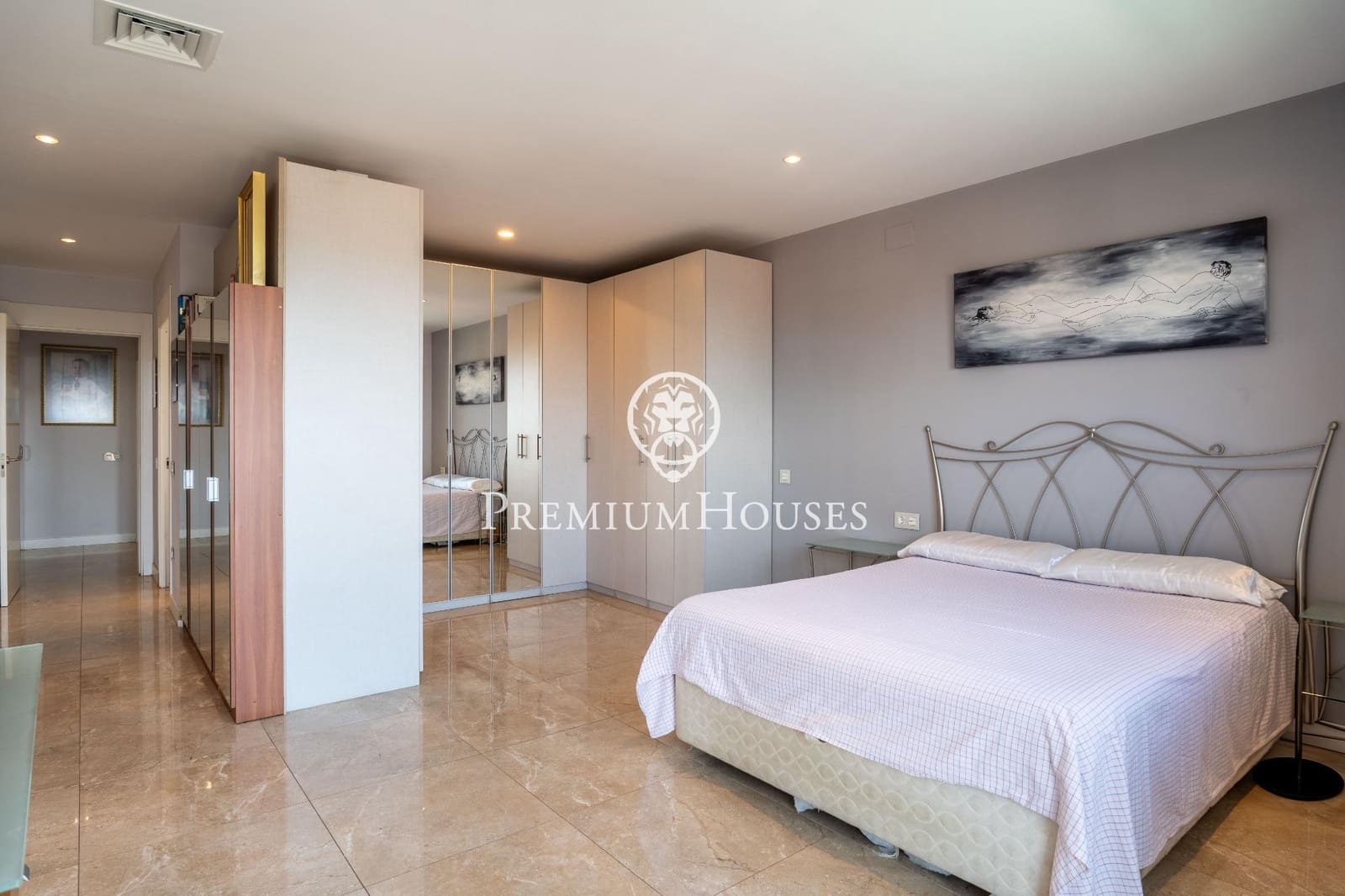 5 soveværelse Villa til salg i Sant Pere i Sant Pau med swimmingpool - € 1.399.000 (Ref: 8915214)