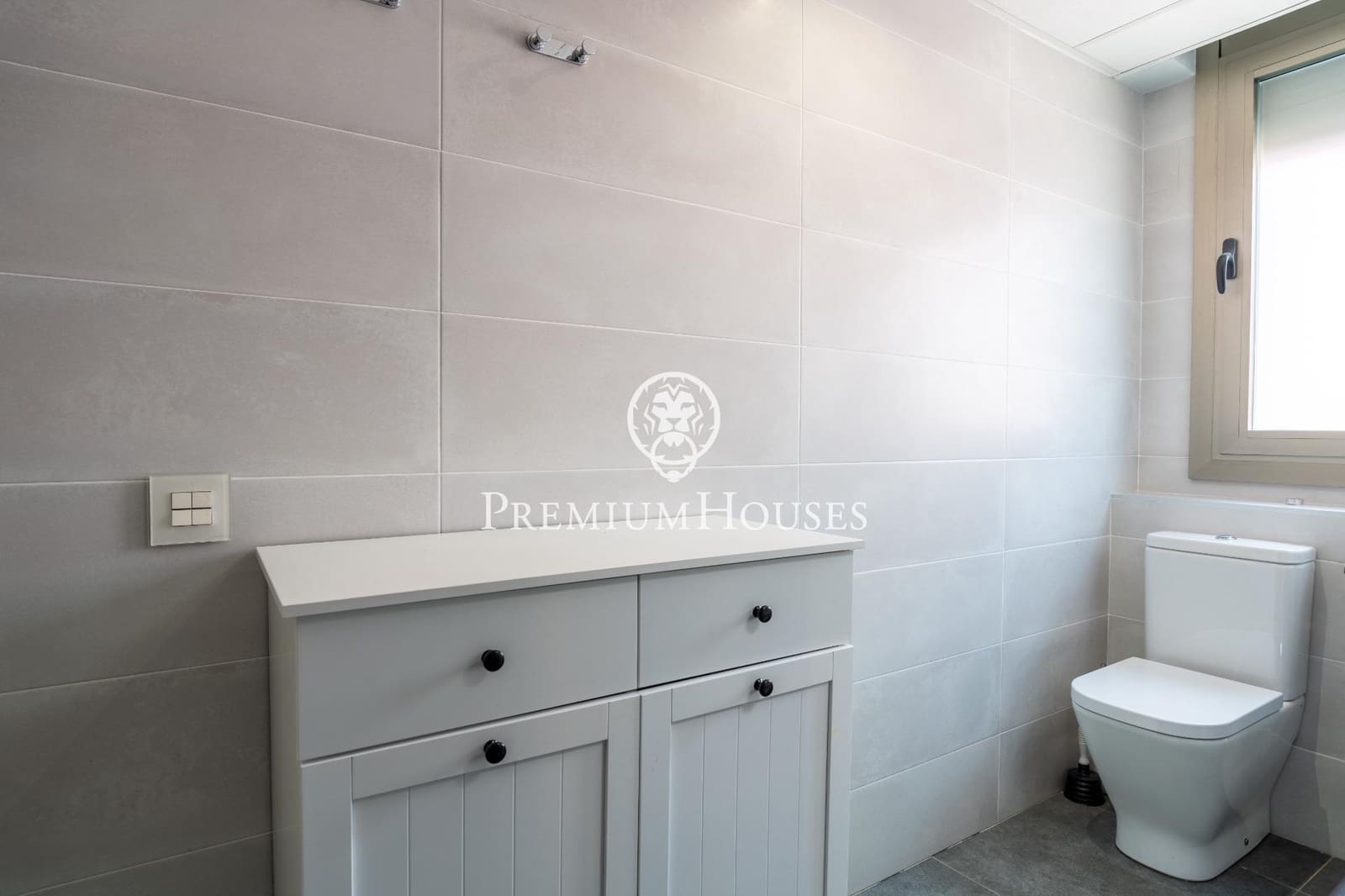 5 soveværelse Villa til salg i Sant Pere i Sant Pau med swimmingpool - € 1.399.000 (Ref: 8915214)