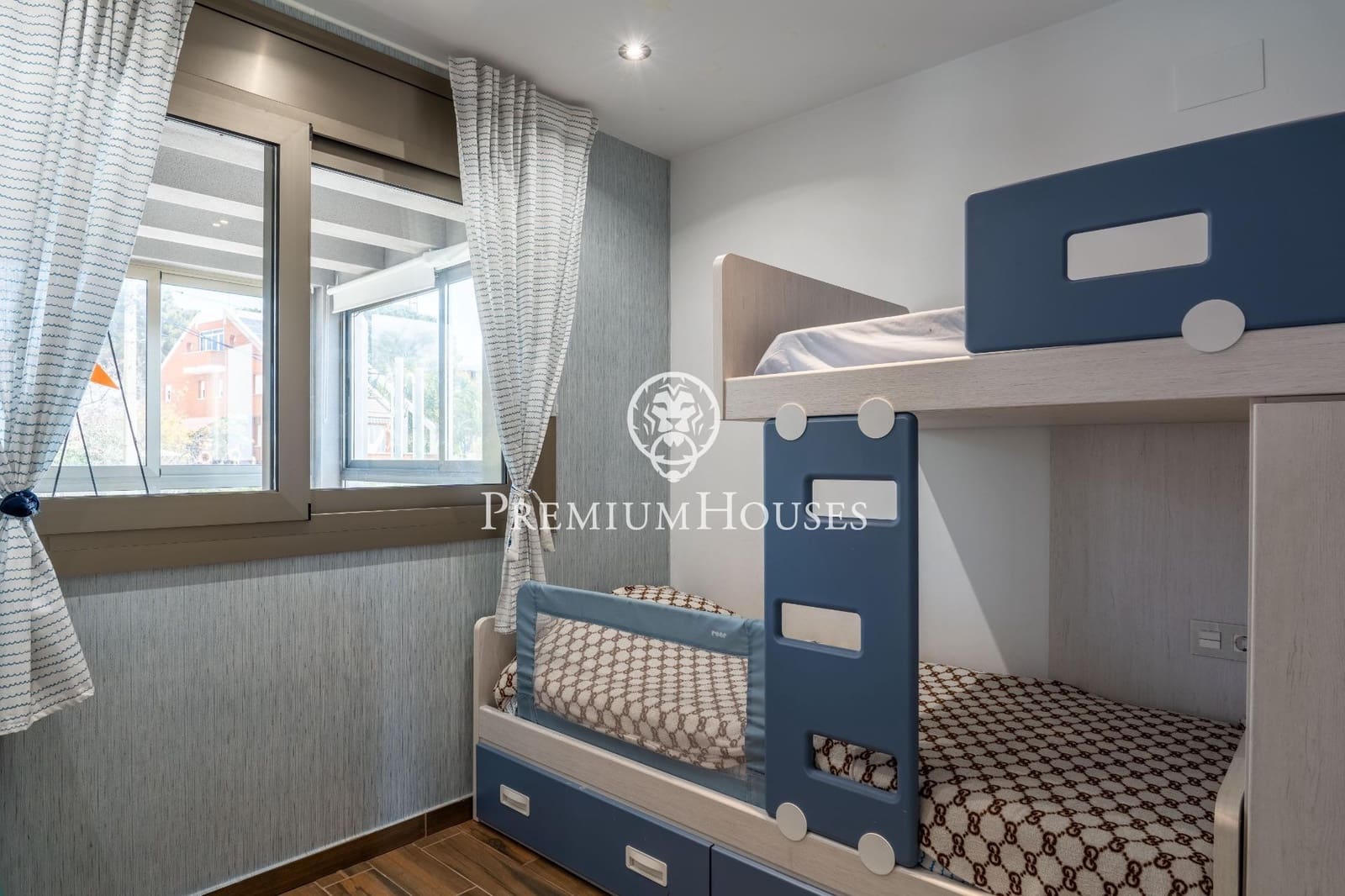 5 soveværelse Villa til salg i Sant Pere i Sant Pau med swimmingpool - € 1.399.000 (Ref: 8915214)