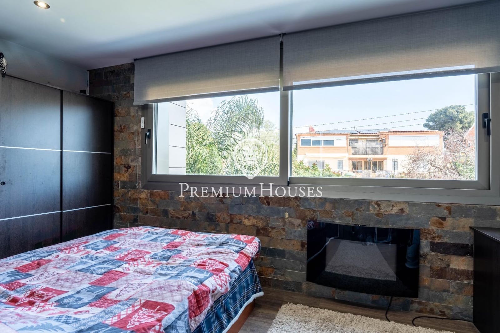 5 soveværelse Villa til salg i Sant Pere i Sant Pau med swimmingpool - € 1.399.000 (Ref: 8915214)