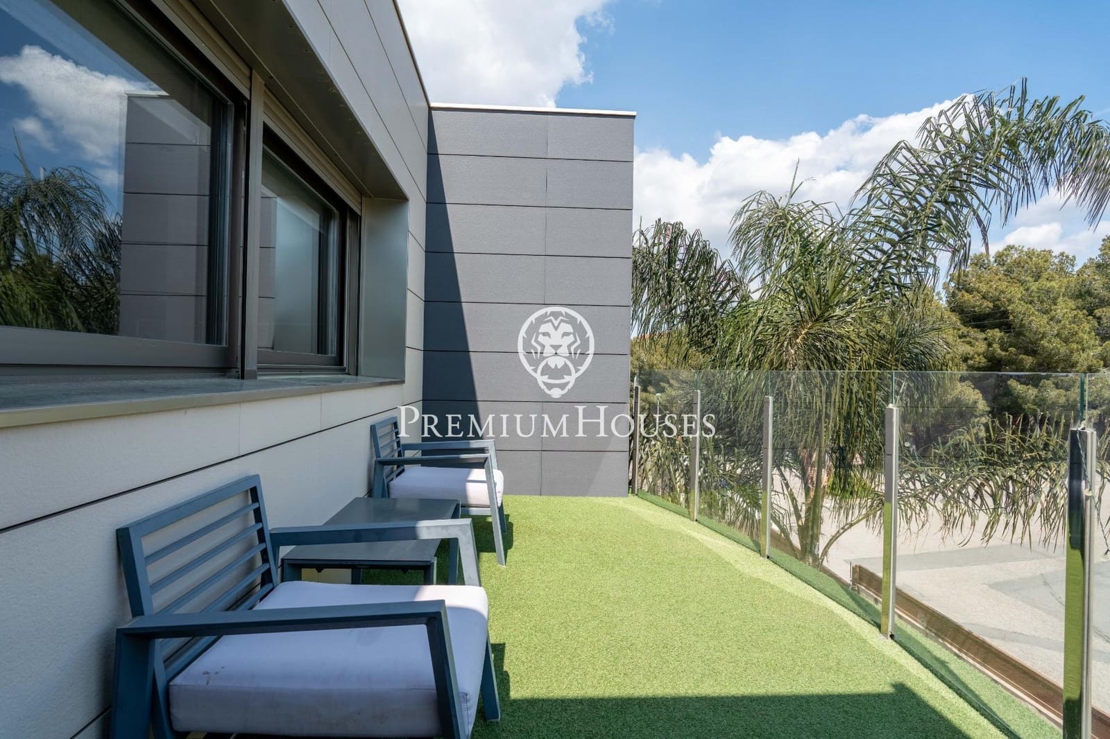 5 soveværelse Villa til salg i Sant Pere i Sant Pau med swimmingpool - € 1.399.000 (Ref: 8915214)