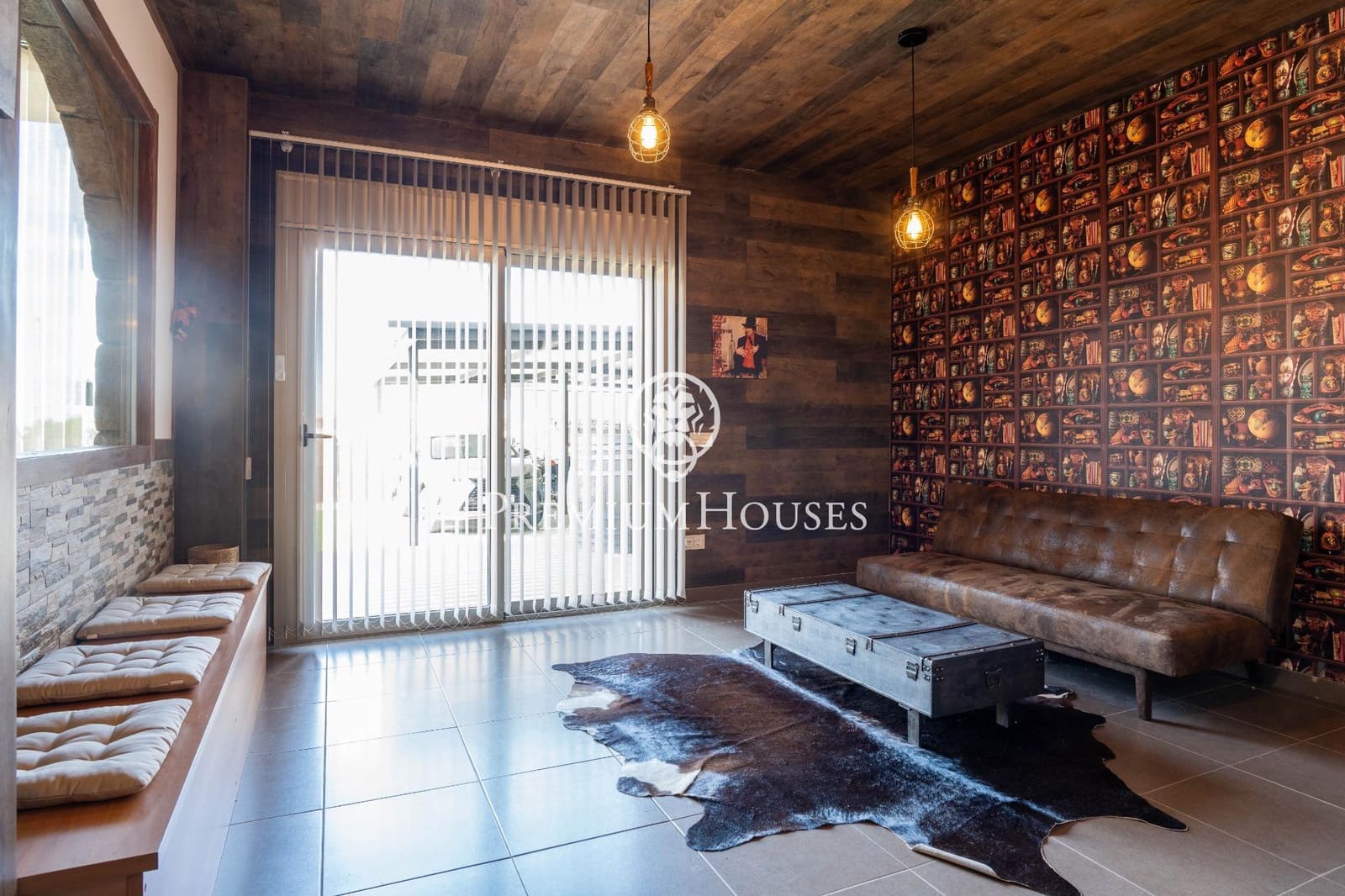 5 soveværelse Villa til salg i Sant Pere i Sant Pau med swimmingpool - € 1.399.000 (Ref: 8915214)