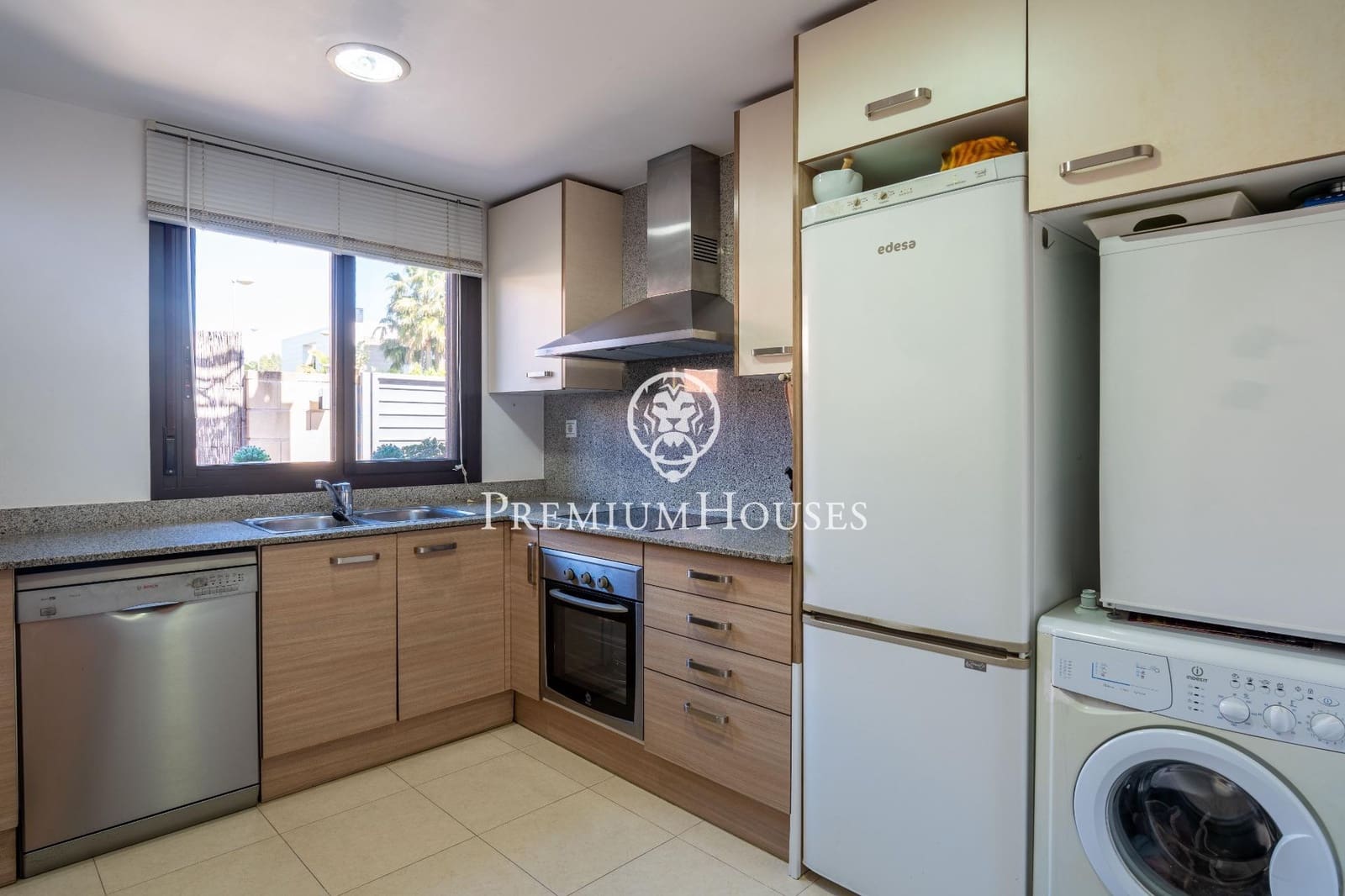 3 soveværelse Rækkehus til salg i Cambrils med swimmingpool garage - € 480.000 (Ref: 8926464)