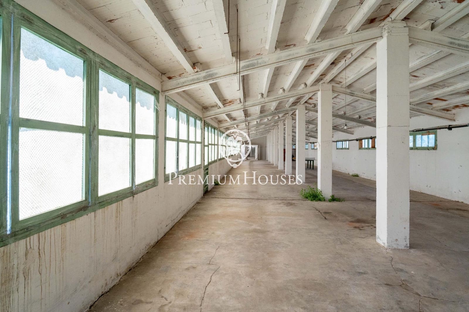 6 sypialnia Finka/Dom wiejski na sprzedaż w Vilanova i la Geltru z garażem - 995 000 € (Ref: 8926465)