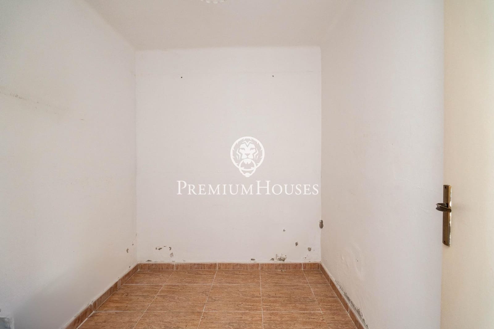 6 sypialnia Finka/Dom wiejski na sprzedaż w Vilanova i la Geltru z garażem - 995 000 € (Ref: 8926465)