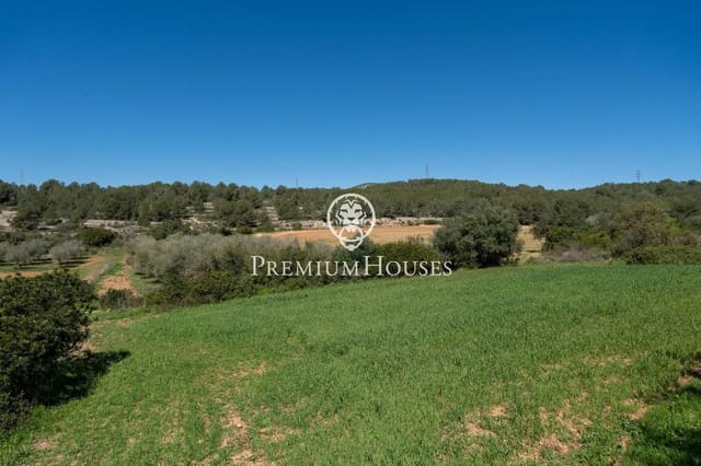 6 bedroom Finca/Country House for sale in Vilanova i la Geltrú with garage - € 995,000 (Ref: 8926465)