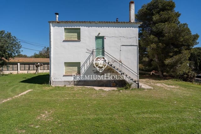6 bedroom Finca/Country House for sale in Vilanova i la Geltrú with garage - € 995,000 (Ref: 8926465)