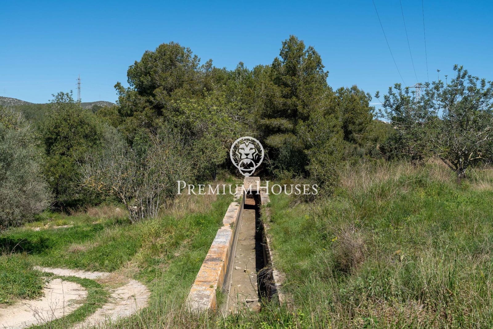 6 sypialnia Finka/Dom wiejski na sprzedaż w Vilanova i la Geltru z garażem - 995 000 € (Ref: 8926465)