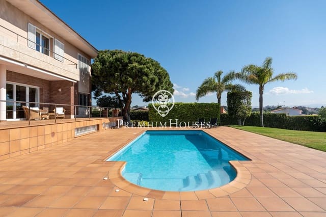 5 bedroom Villa for sale in Vilanova i la Geltrú with pool garage - € 2,100,000 (Ref: 8957319)