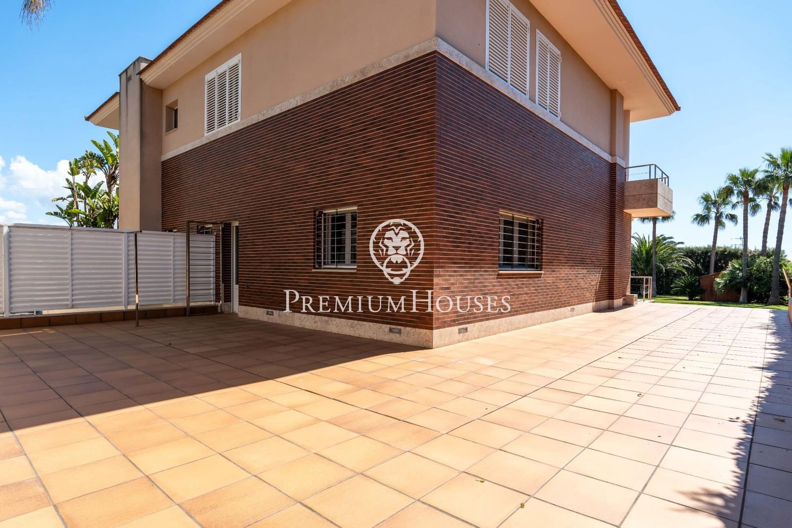 5 soveværelse Villa til salg i Vilanova i la Geltru med swimmingpool garage - € 2.100.000 (Ref: 8957319)