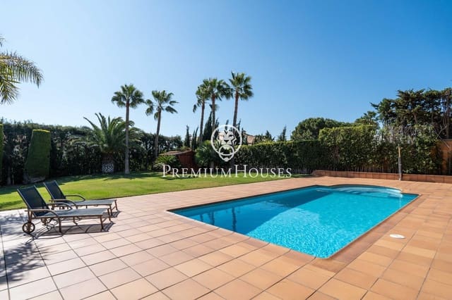 5 sypialnia Willa na sprzedaż w Vilanova i la Geltrú z basenem garażem - 1 590 000 € (Ref: 8957319)