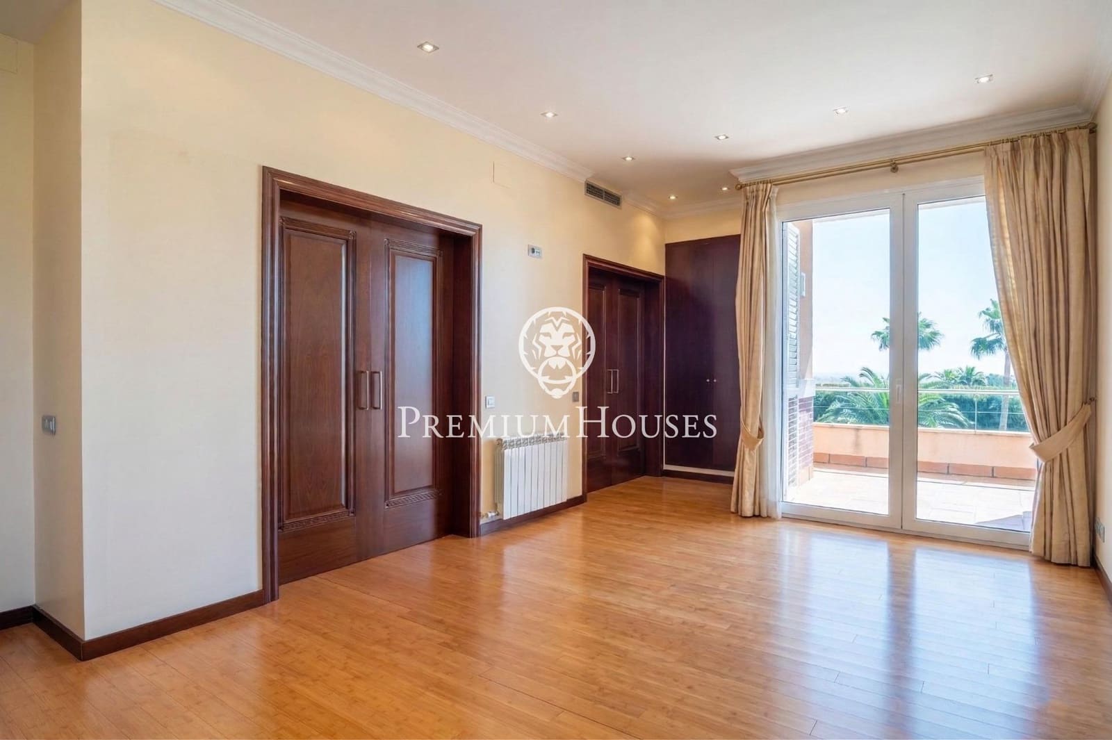 5 camera da letto Villa in vendita in Vilanova i la Geltru con piscina garage - 1.590.000 € (Rif: 8957319)