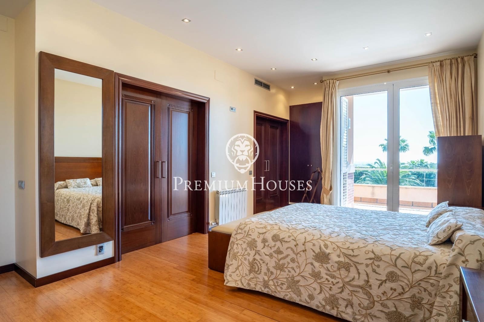 5 camera da letto Villa in vendita in Vilanova i la Geltru con piscina garage - 1.590.000 € (Rif: 8957319)