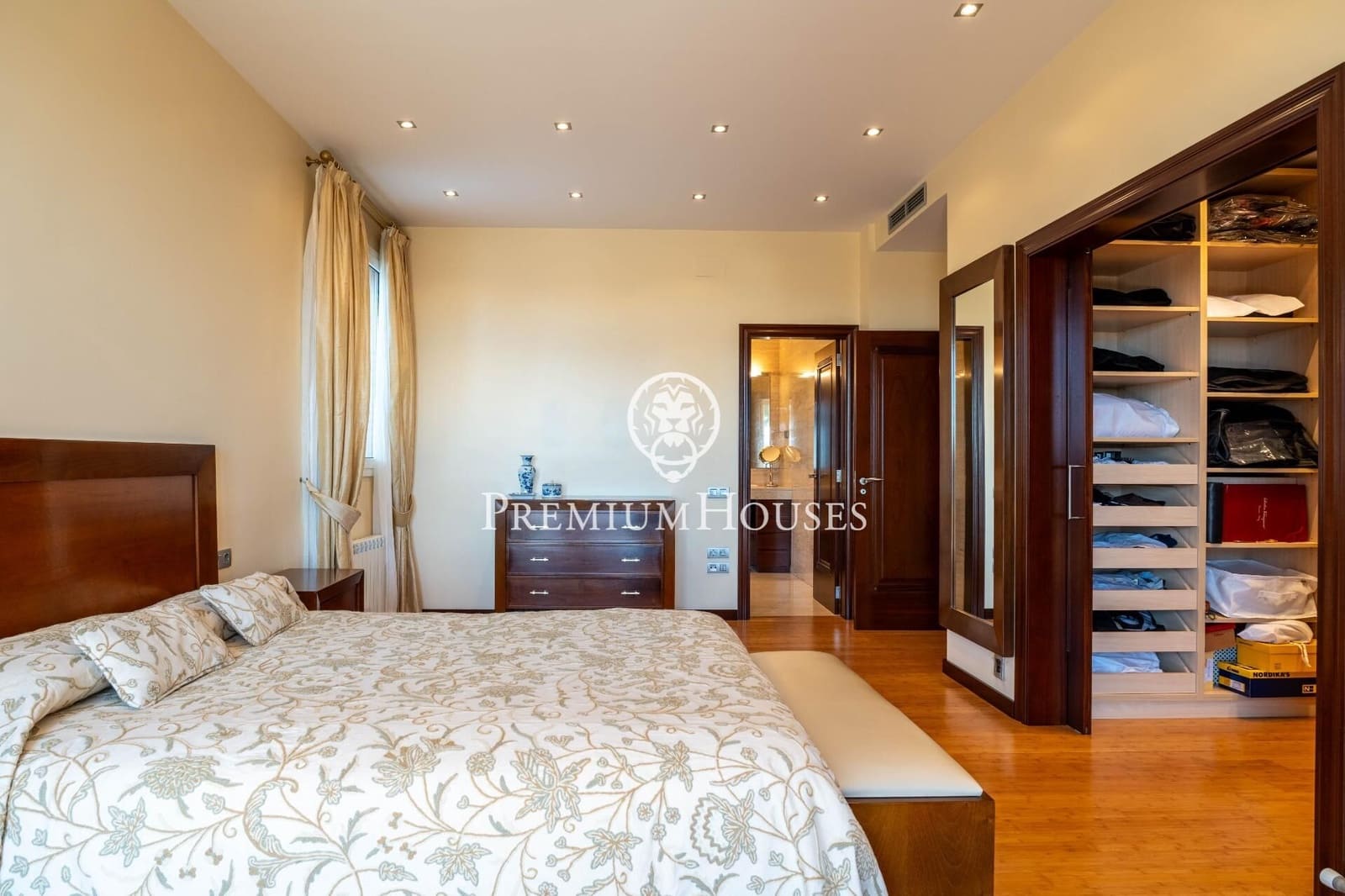 5 camera da letto Villa in vendita in Vilanova i la Geltru con piscina garage - 1.590.000 € (Rif: 8957319)