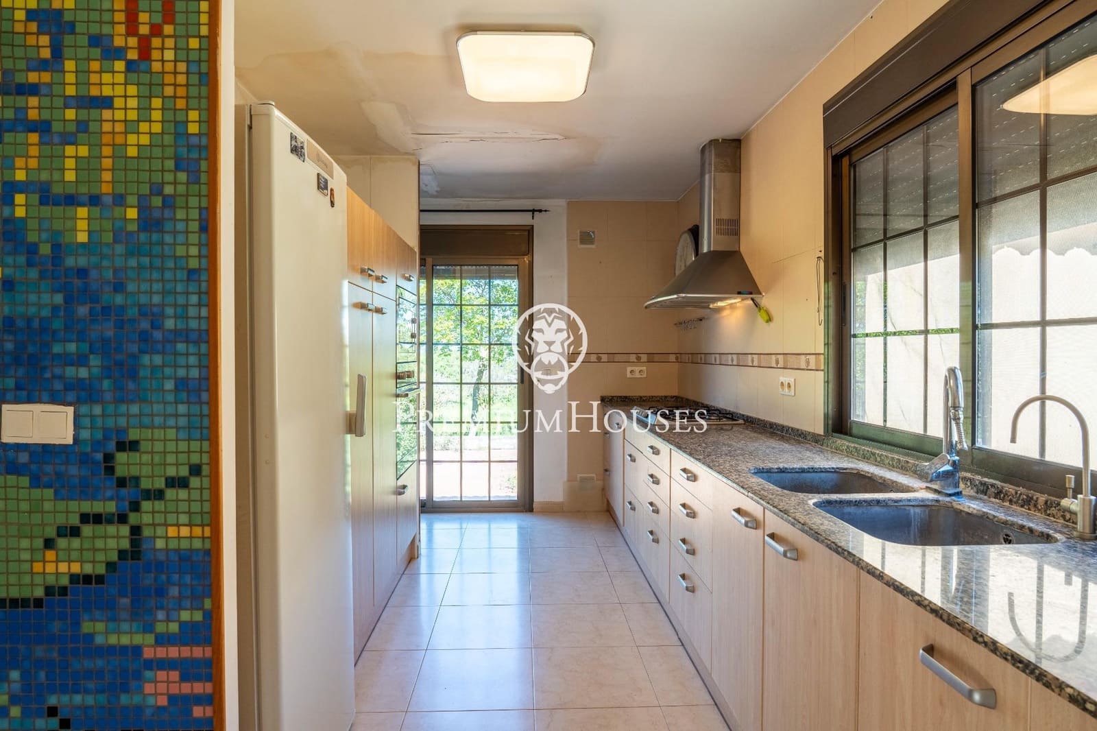 3 soveværelse Finca/Landehus til salg i Montblanc med garage - € 395.000 (Ref: 8972814)