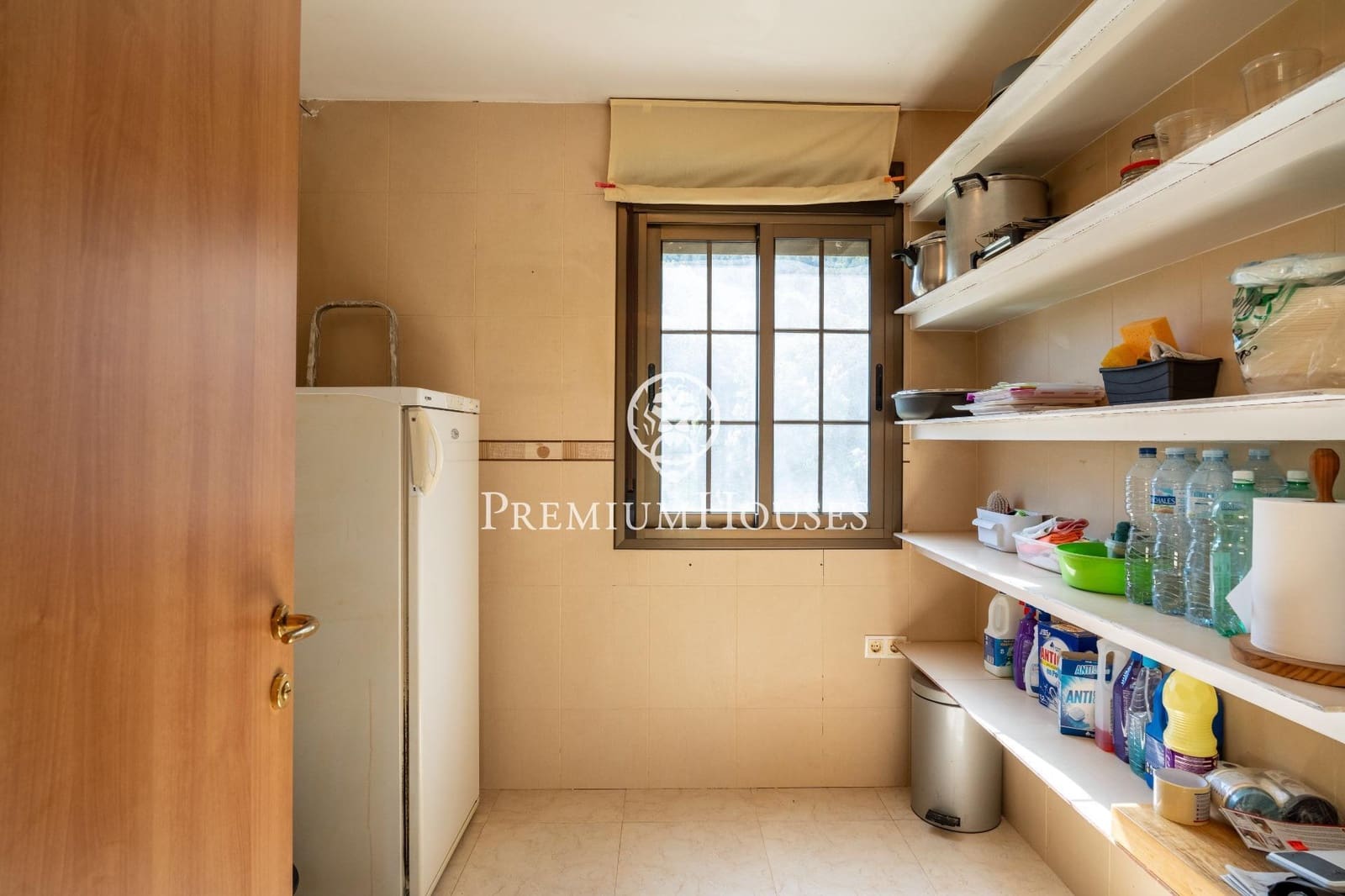 3 soveværelse Finca/Landehus til salg i Montblanc med garage - € 395.000 (Ref: 8972814)