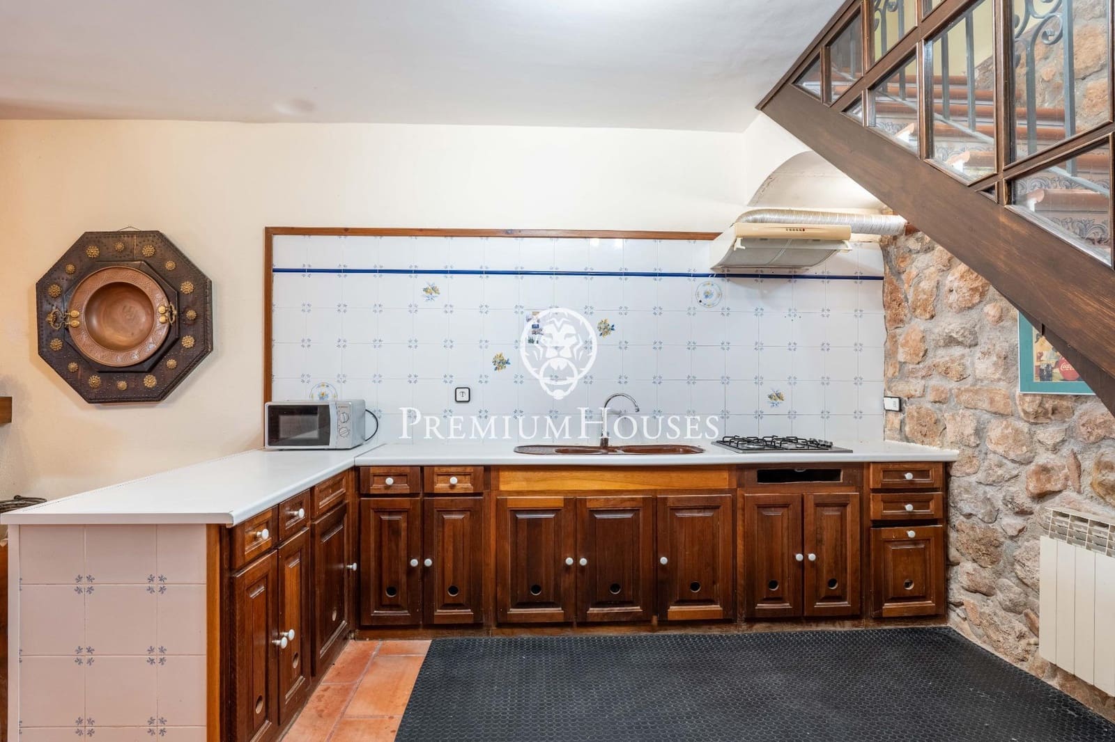 9 soverom Finca/Herregård til salgs i Montblanc med svømmebasseng - € 550 000 (Ref: 8979531)