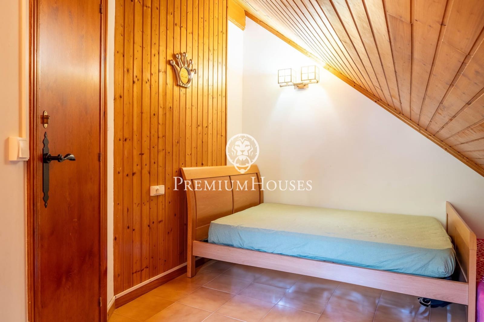 9 soverom Finca/Herregård til salgs i Montblanc med svømmebasseng - € 550 000 (Ref: 8979531)