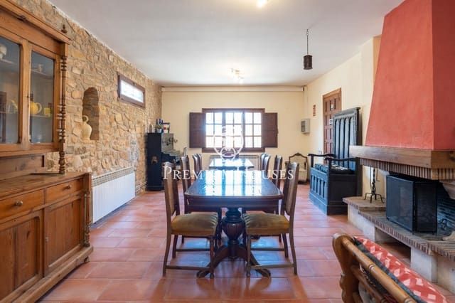 9 camera da letto Finca/Casa di Campagna in vendita in Montblanc con piscina - 550.000 € (Rif: 8979531)