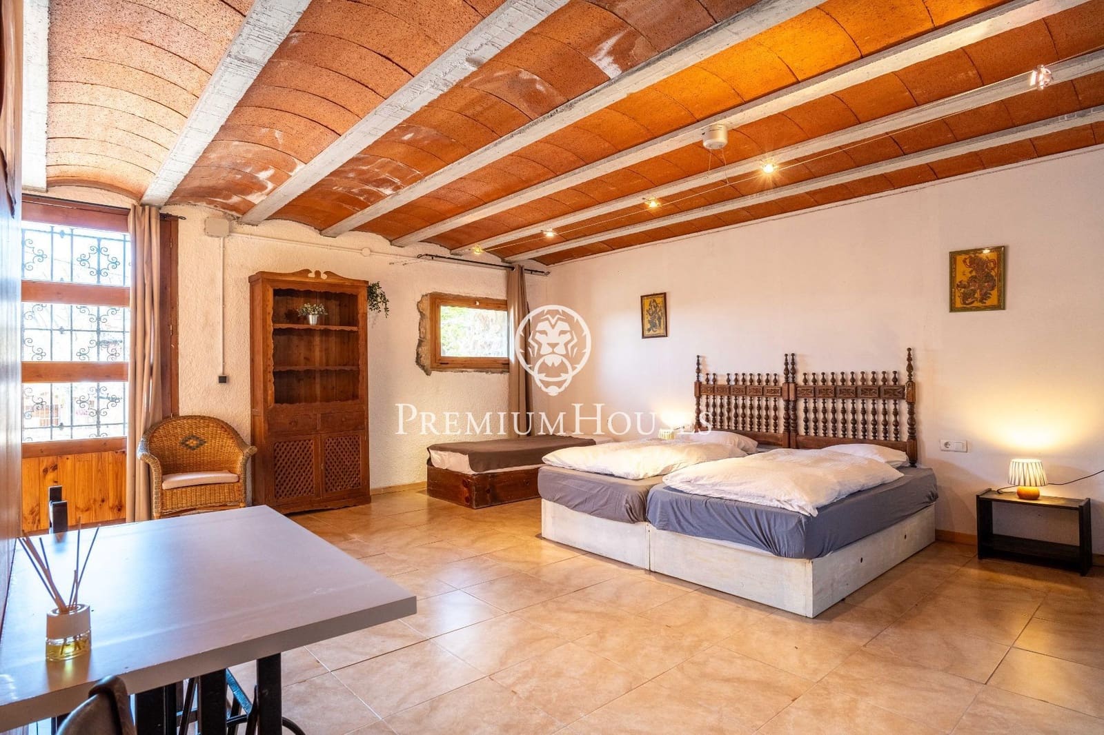 9 soverom Finca/Herregård til salgs i Montblanc med svømmebasseng - € 550 000 (Ref: 8979531)