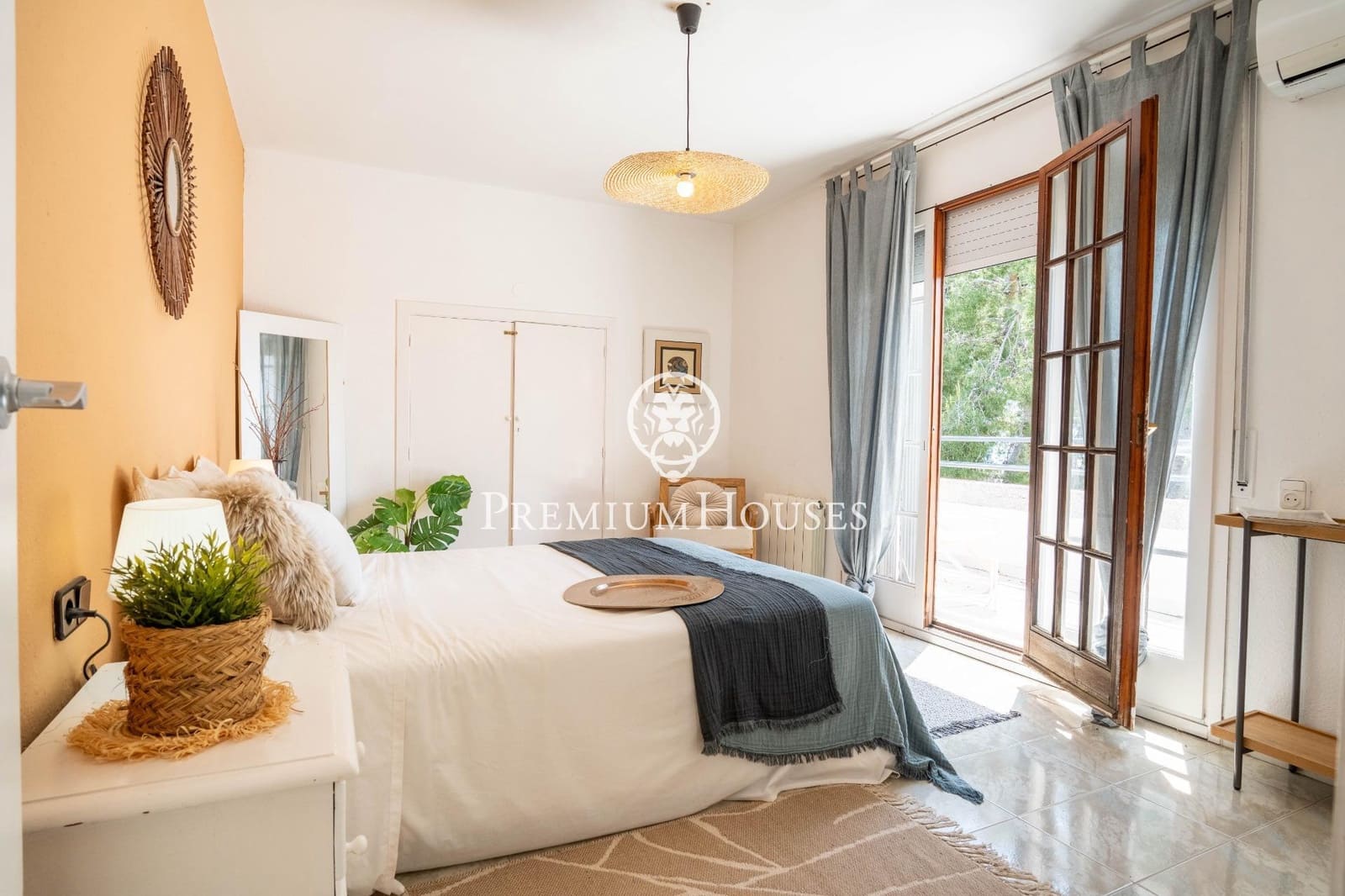 5 sypialnia Dom blizniak na sprzedaż w Sant Pere de Ribes z basenem - 665 000 € (Ref: 8988694)