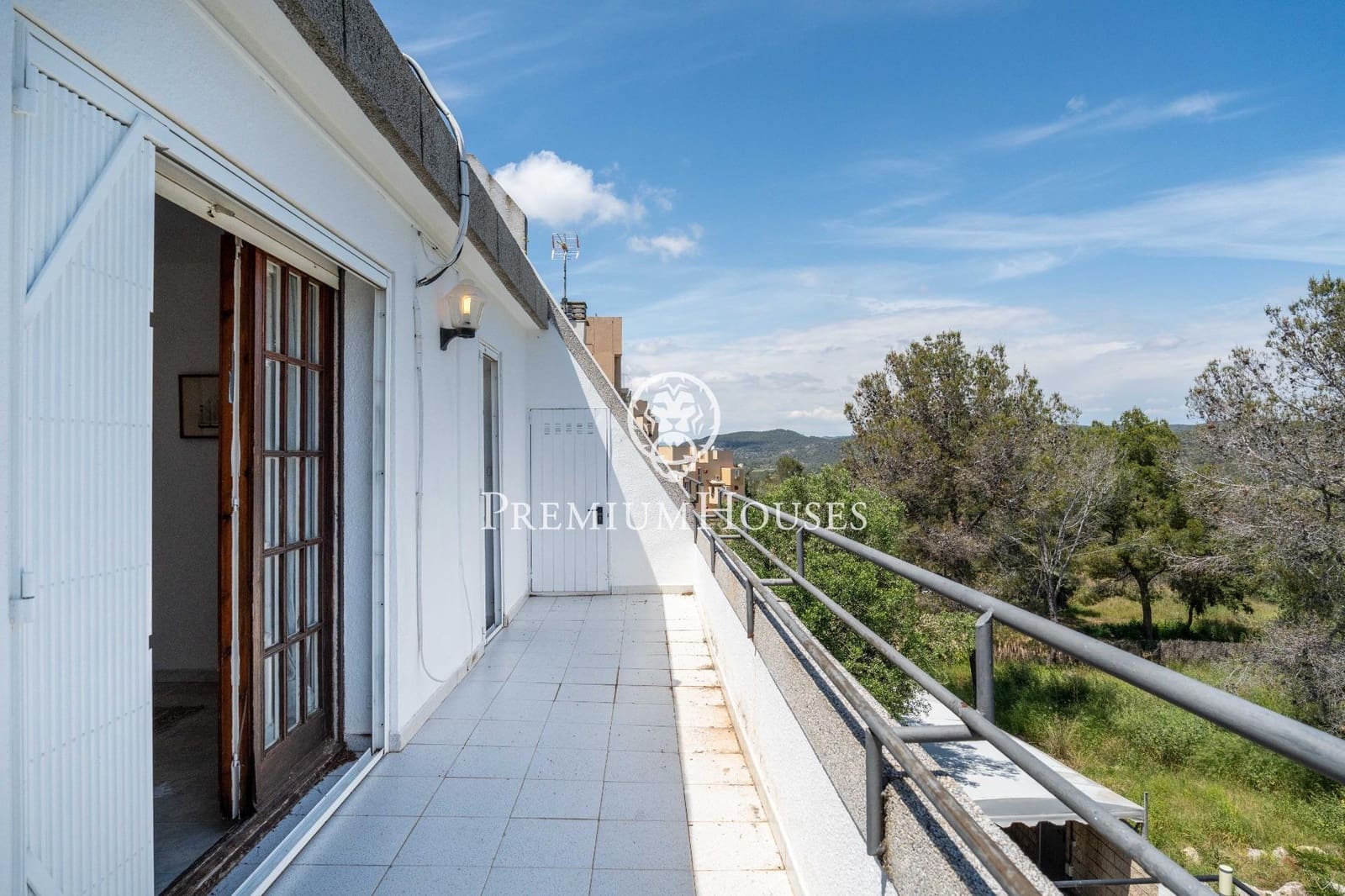 5 sypialnia Dom blizniak na sprzedaż w Sant Pere de Ribes z basenem - 665 000 € (Ref: 8988694)