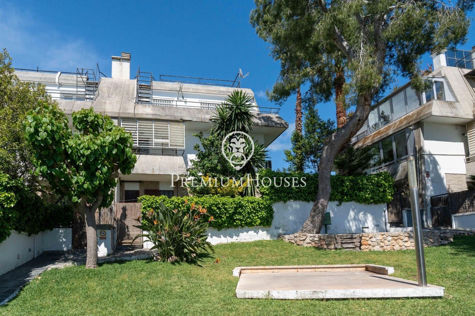 5 sypialnia Dom blizniak na sprzedaż w Sant Pere de Ribes z basenem - 665 000 € (Ref: 8988694)