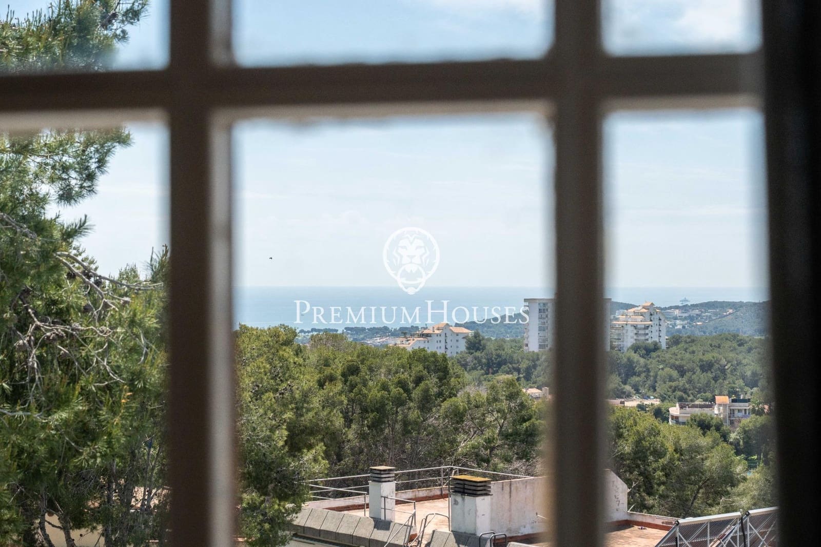 5 sypialnia Dom blizniak na sprzedaż w Sant Pere de Ribes z basenem - 665 000 € (Ref: 8988694)